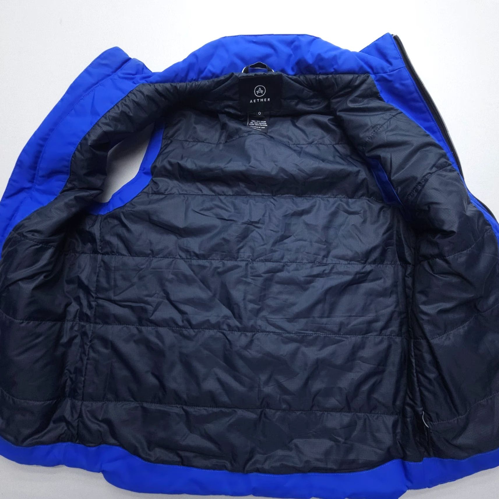 Vintage Aether Trace Vest Mens XS Blue Quilted Lined Full Zip Hiking Insulated Size 0 Size US XS / EU 42 / 0 - 3 Thumbnail