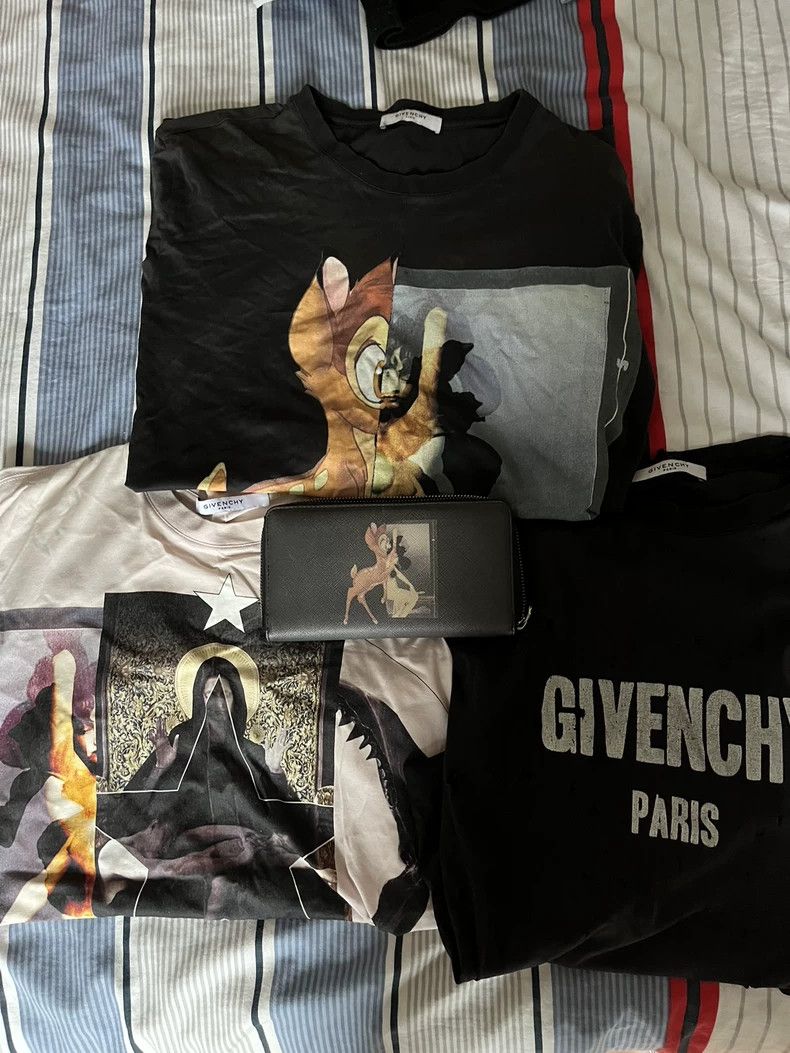 Givenchy GVC Short-Sleeved Ripped T-Shirt