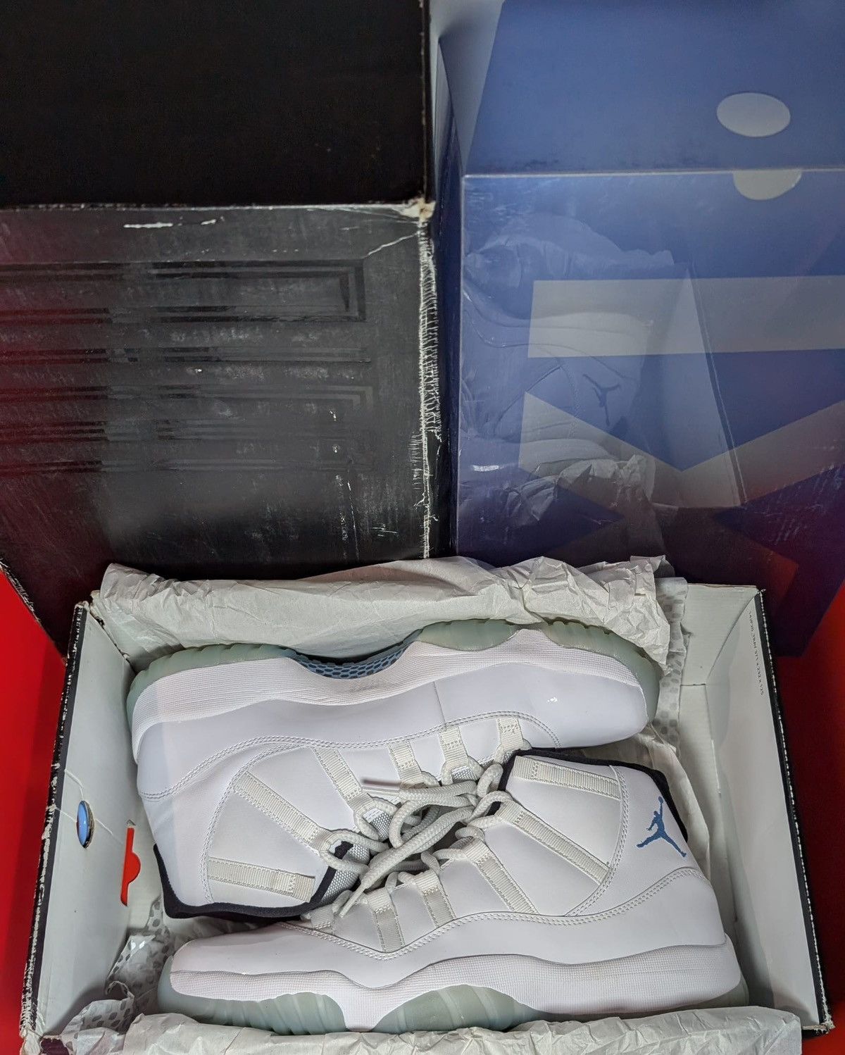 Jordan Brand Size 11.5 - Jordan 11 Retro High Legend Blue Size US 11.5 / EU 44-45 - 8 Thumbnail