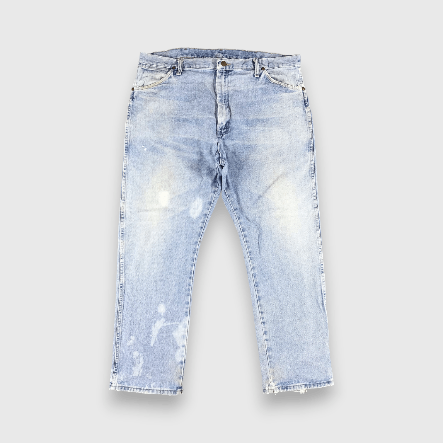 Vintage Vintage Blue Wash Wrangler Jeans-J2405 Size US 40 / EU 56 - 1 Thumbnail