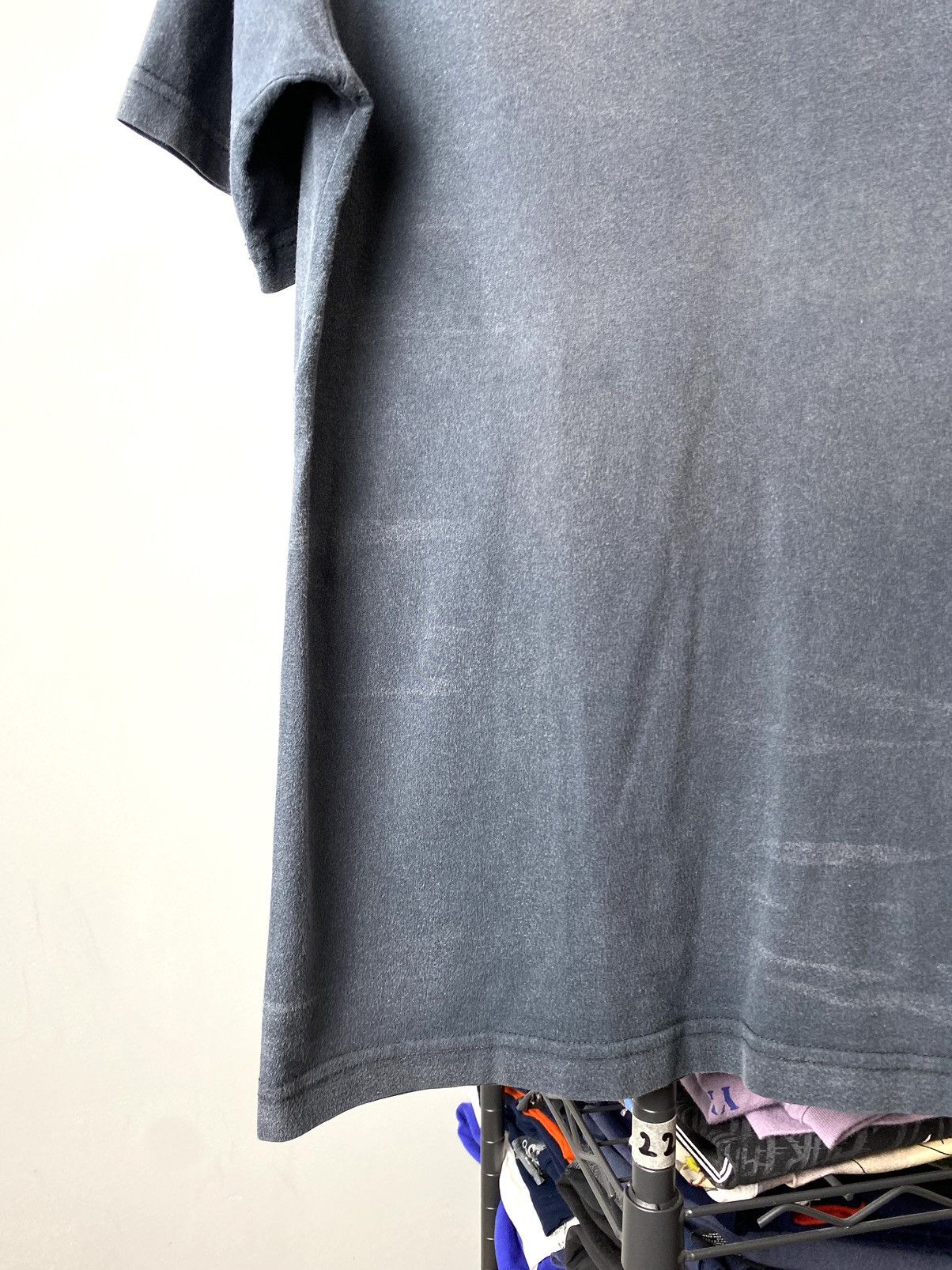 Nike × Vintage 1990’s Vintage Nike T Shirt Faded Distressed Size US M / EU 48-50 / 2 - 4 Thumbnail