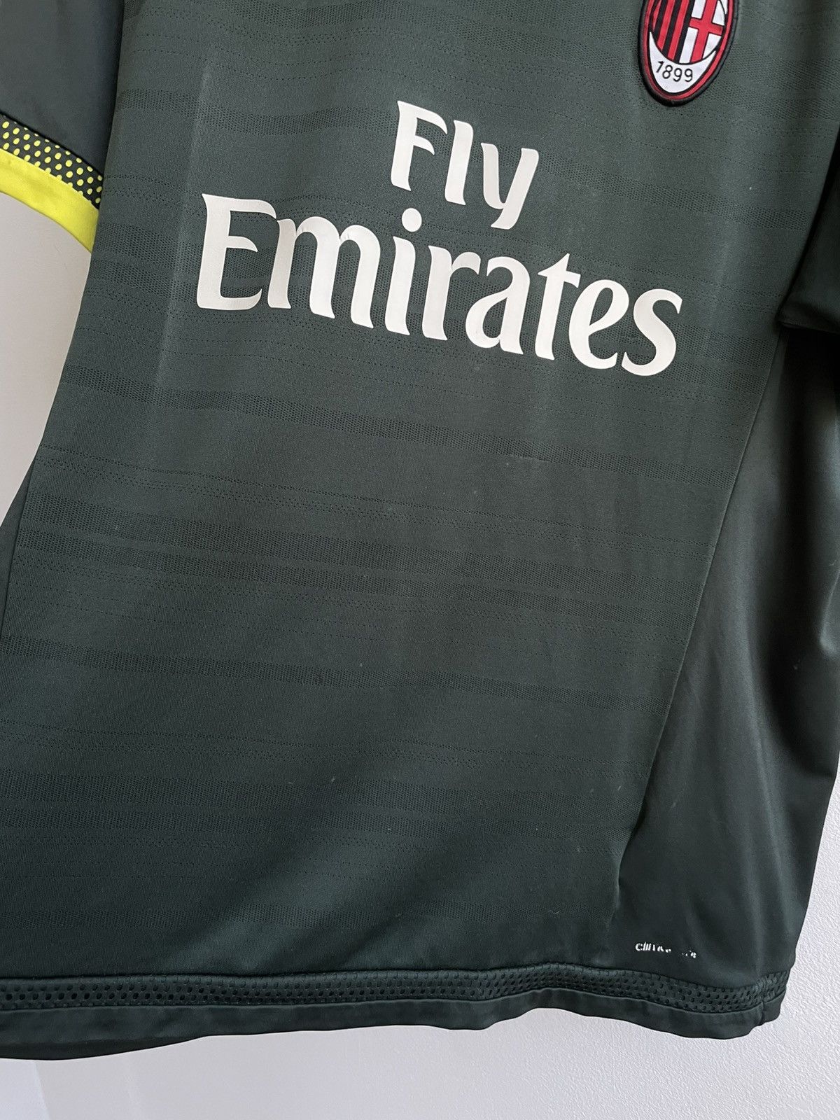 Vintage AC Milan 2015 2016 Third Football Soccer Jersey Shirt Adidas Size US XL / EU 56 / 4 - 6 Thumbnail