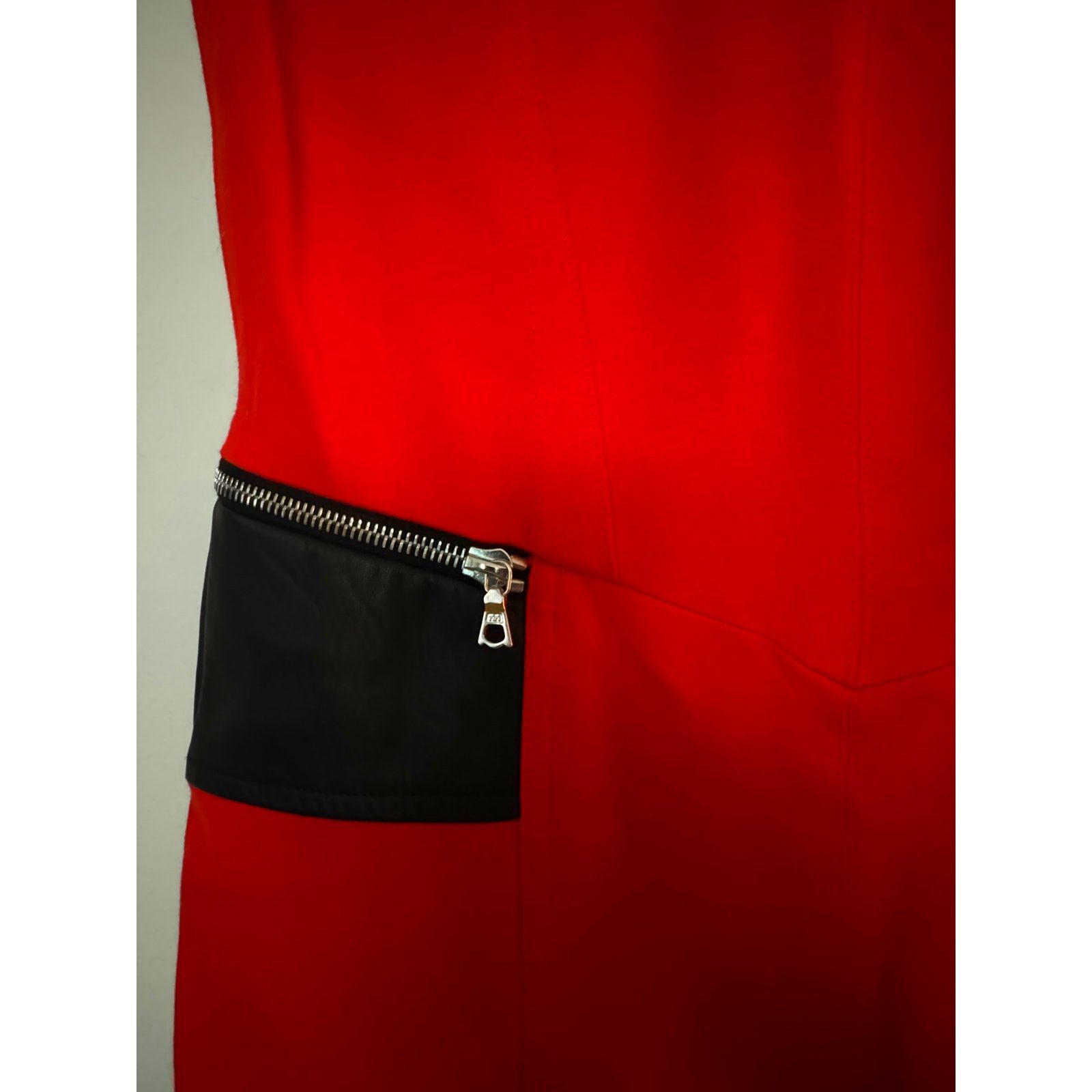 Yigal Azrouel Yigal Azrouël NWT Red Compact Jersey Dress Size M / US 6-8 / IT 42-44 - 7 Thumbnail
