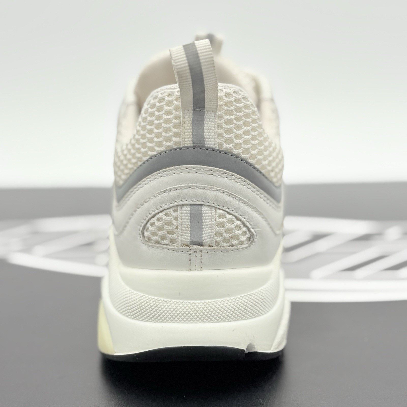 Dior Dior B22 Sneaker ' White Reflective ' | GREAT CONDITION! Size US 7 / EU 40 - 8 Thumbnail