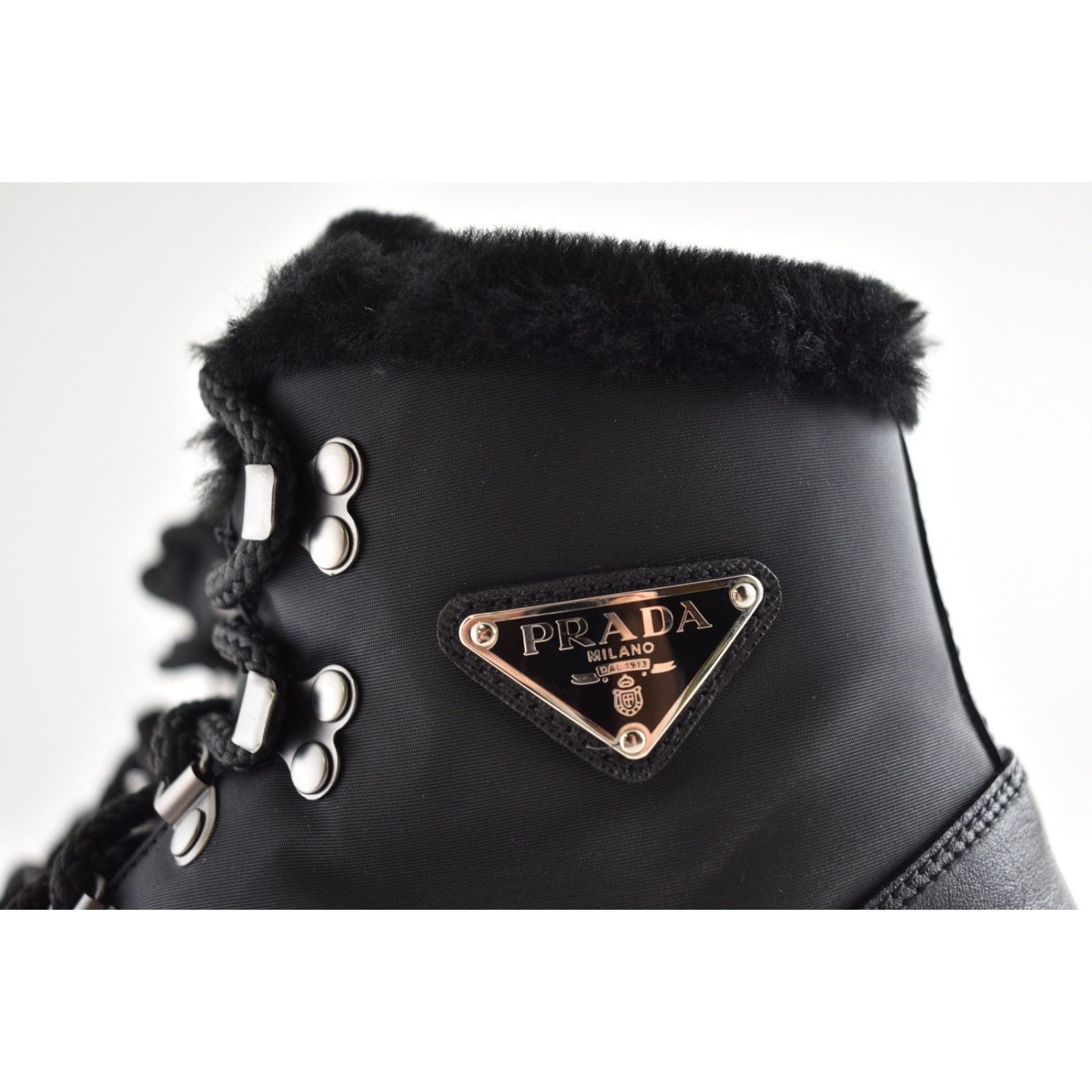 Prada Prada Brixxen 38 Black Shearling Leather Nylon Lug Sole Size US 10.5 / IT 40.5 - 16 Thumbnail