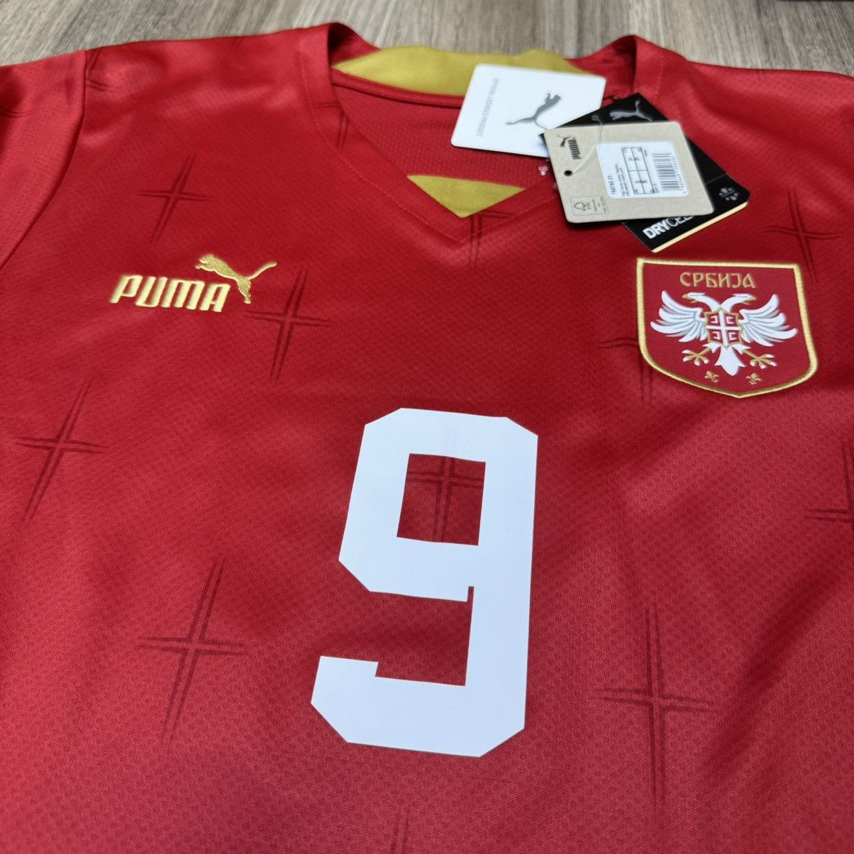 Puma Serbia 22/23 home shirt #9 Mitrovic (Bnwt) Size US S / EU 44-46 / 1 - 3 Thumbnail