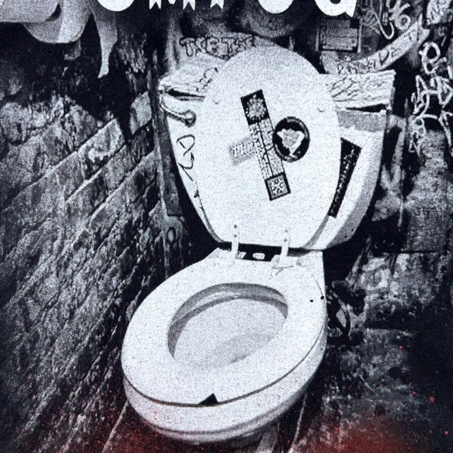 Hanes CBGB OMFUG TOILET T-Shirt XS Black Y2K punk rock club metal new york city Mens Size US XS / EU 42 / 0 - 4 Thumbnail