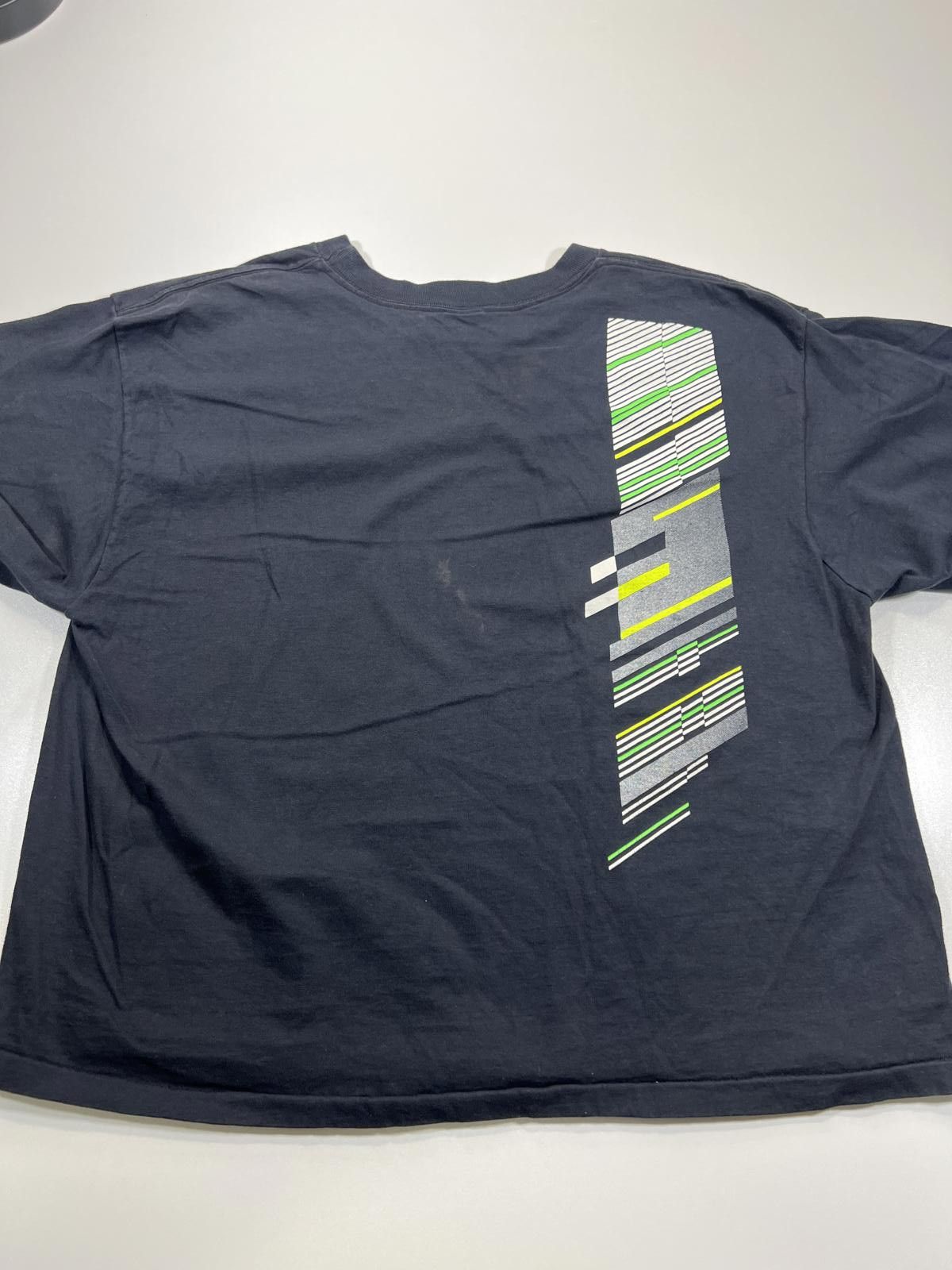 Nike Vintage Nike grey tag Men's XL Graphic T-Shirt Black Size US XL / EU 56 / 4 - 8 Thumbnail