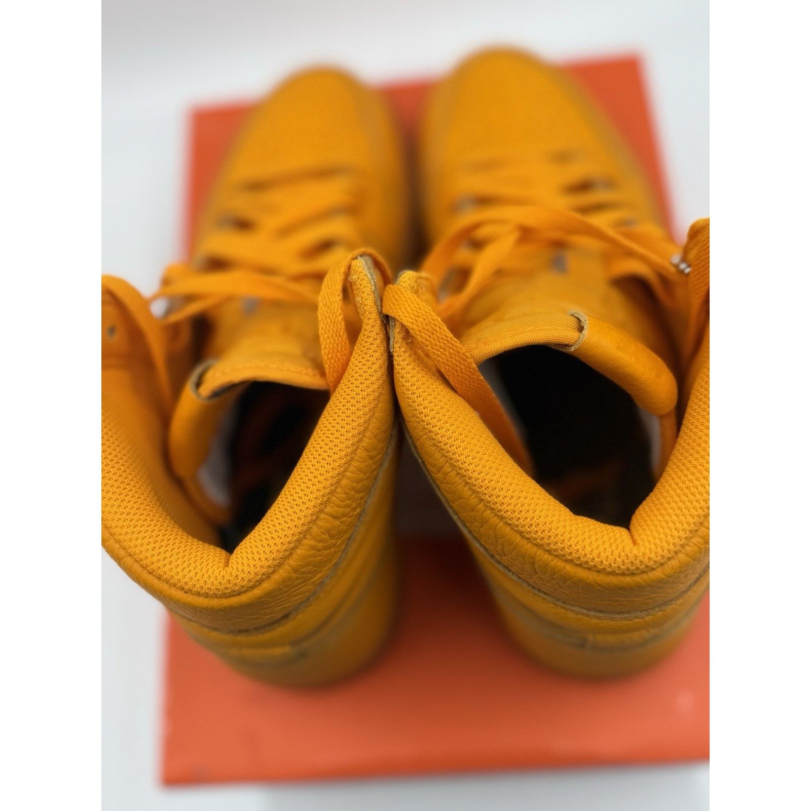 Jordan Brand Size 10.5 - Air Jordan 1 Retro OG Gatorade High Orange Peel Size US 10.5 / EU 43-44 - 5 Thumbnail