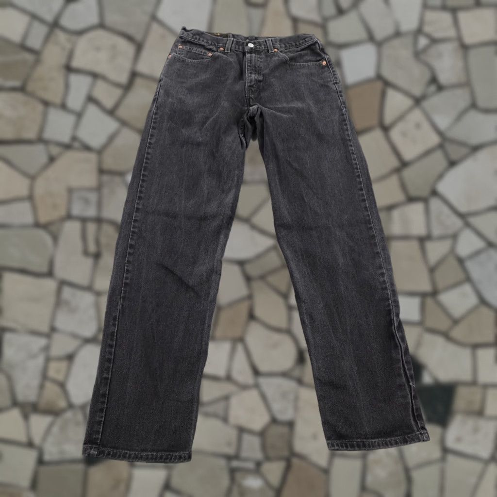 Levi's VINTAGE Levi's 550 Jeans Mens 33 Inseam 33 Gray Charcoal Wash Denim Tapered Relaxed Fit 2000s 90s Y2K Clothing Size US 33 - 1 Thumbnail