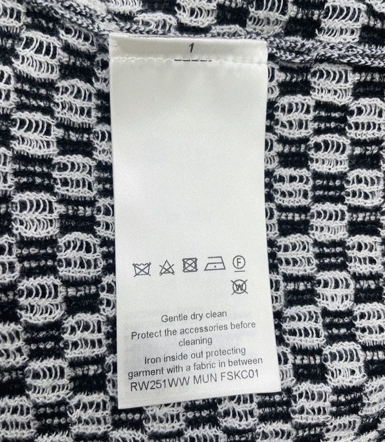 Louis Vuitton Louis Vuitton Black and white checkerboard long-sleeve swe Size S / US 4 / IT 40 - 6 Thumbnail