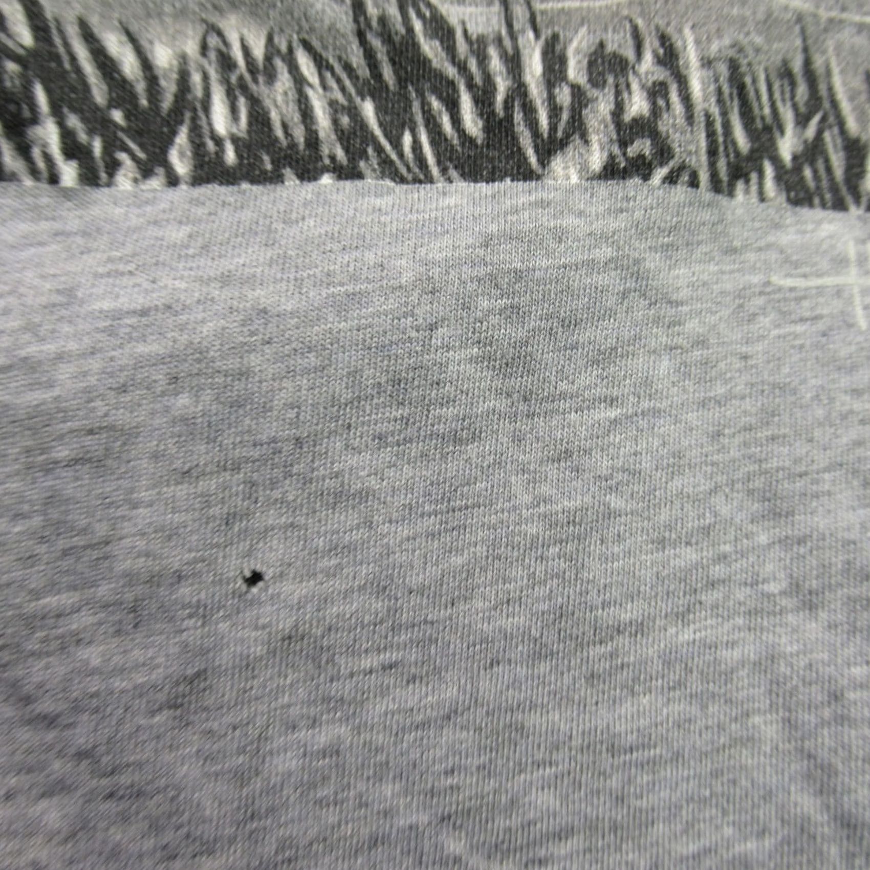 TravisMathew Travis Mathew Shirt Mens XL Short Sleeve Crew Neck Lightweight Gray Shirt Size US XL / EU 56 / 4 - 2 Thumbnail