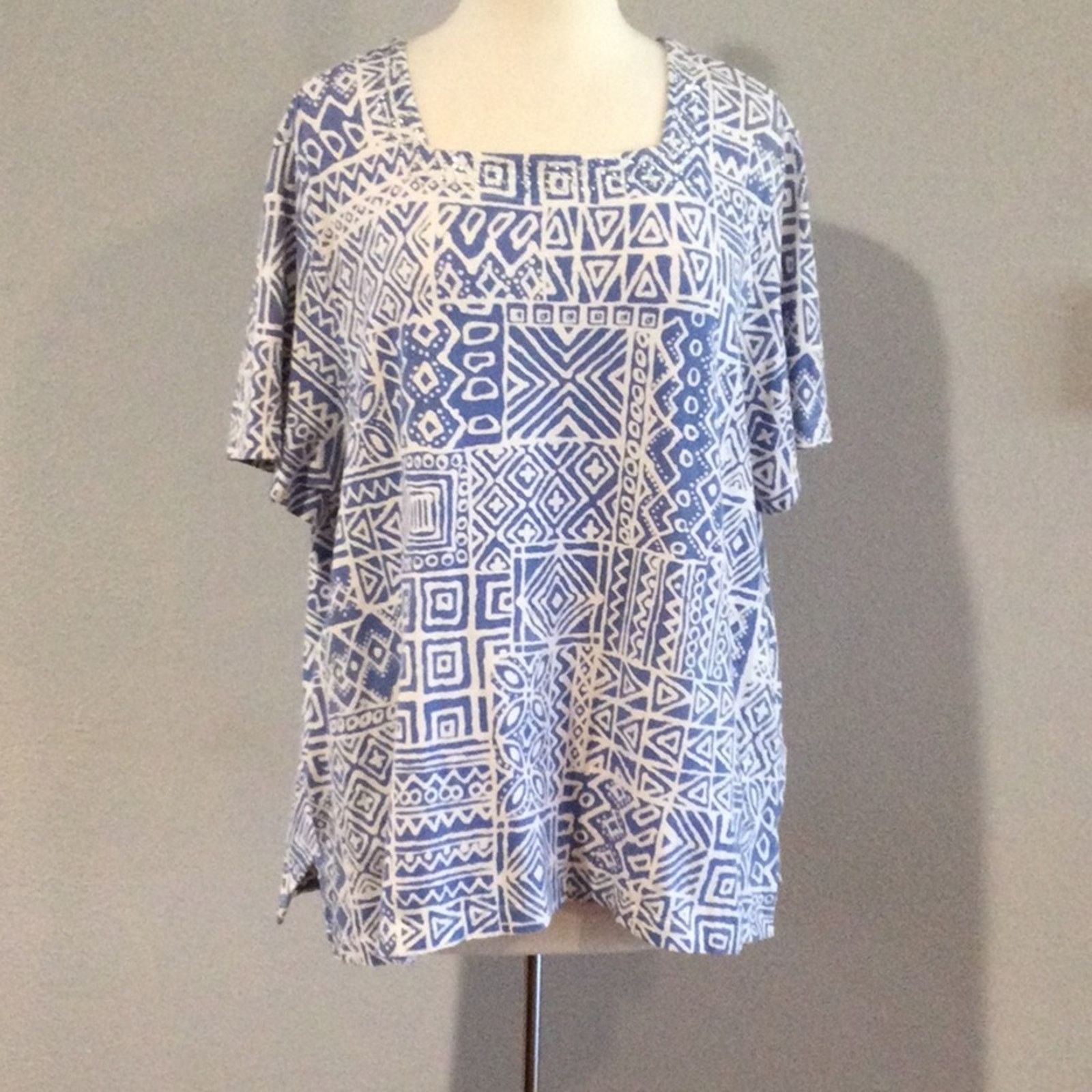 Other Alfred Dunner Blue/White Studded Geometric Print Top 2X Size XXL / US 16-18 / IT 52-54 - 1 Thumbnail