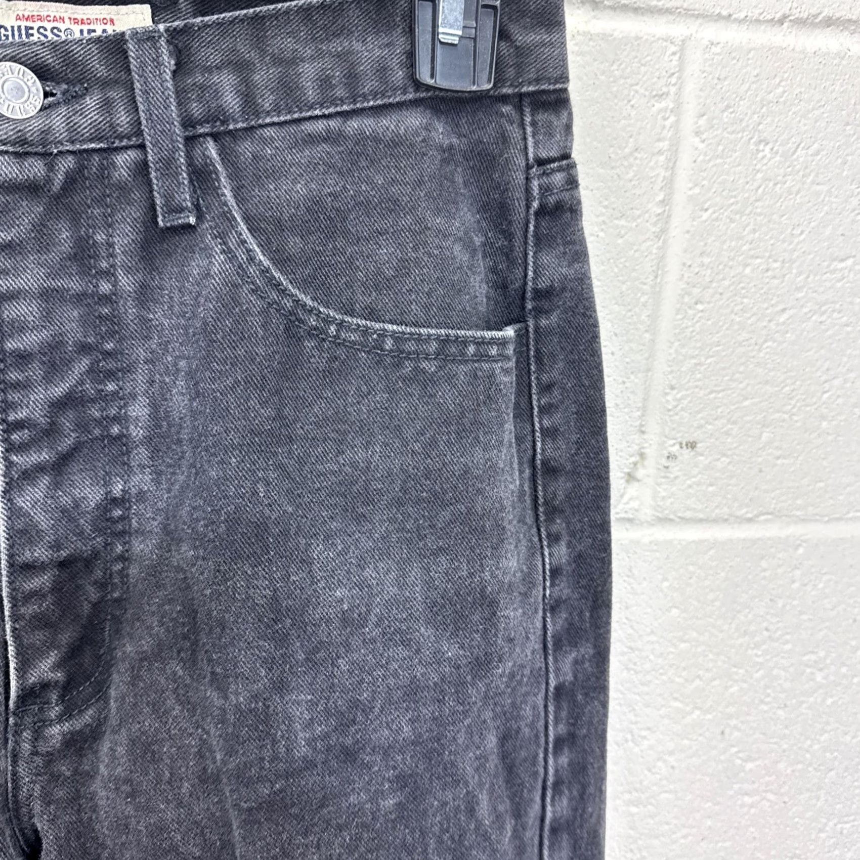 Guess VINTAGE GUESS Jeans Black Denim 28x31 Triangle Made in USA - 5-Pocket Straight Mens 90s USA Logo Retro 80s 90s Size US 28 / EU 44 - 3 Thumbnail