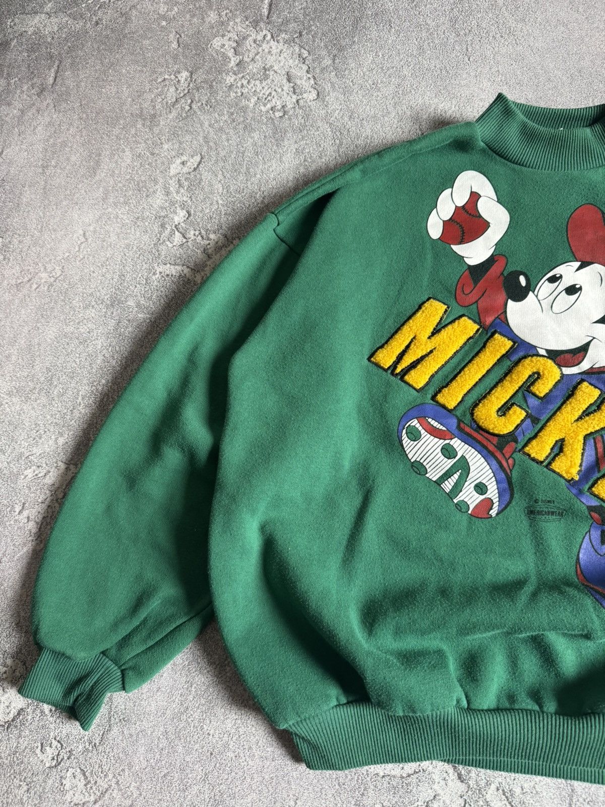 Disney AMERICANWEAR Disney vintage retro MICKEY sweatshirt jumper Size US M / EU 48-50 / 2 - 5 Thumbnail