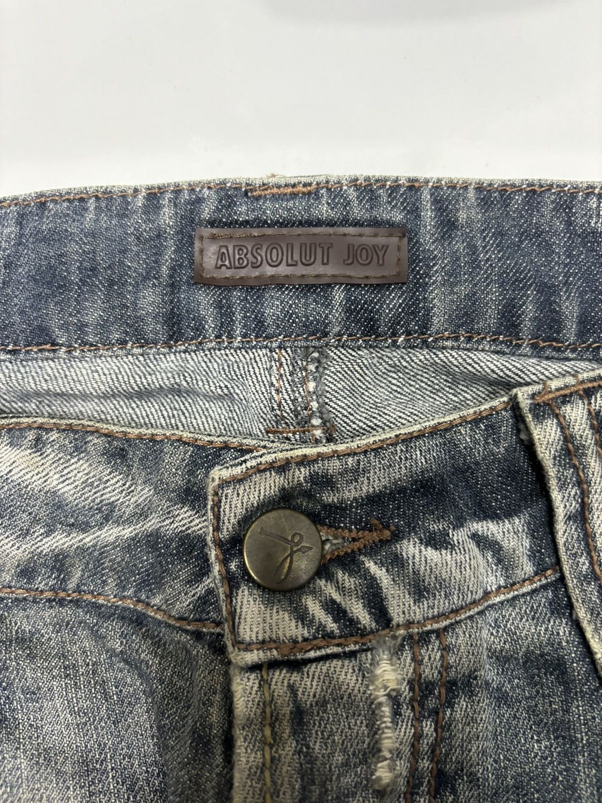 Beauty Beast ❤️‍🔥DISTRESSED DENIM MULTI ZIPPER ABSOLUTE JOY DENIM JEANS Size US 34 / EU 50 - 7 Thumbnail