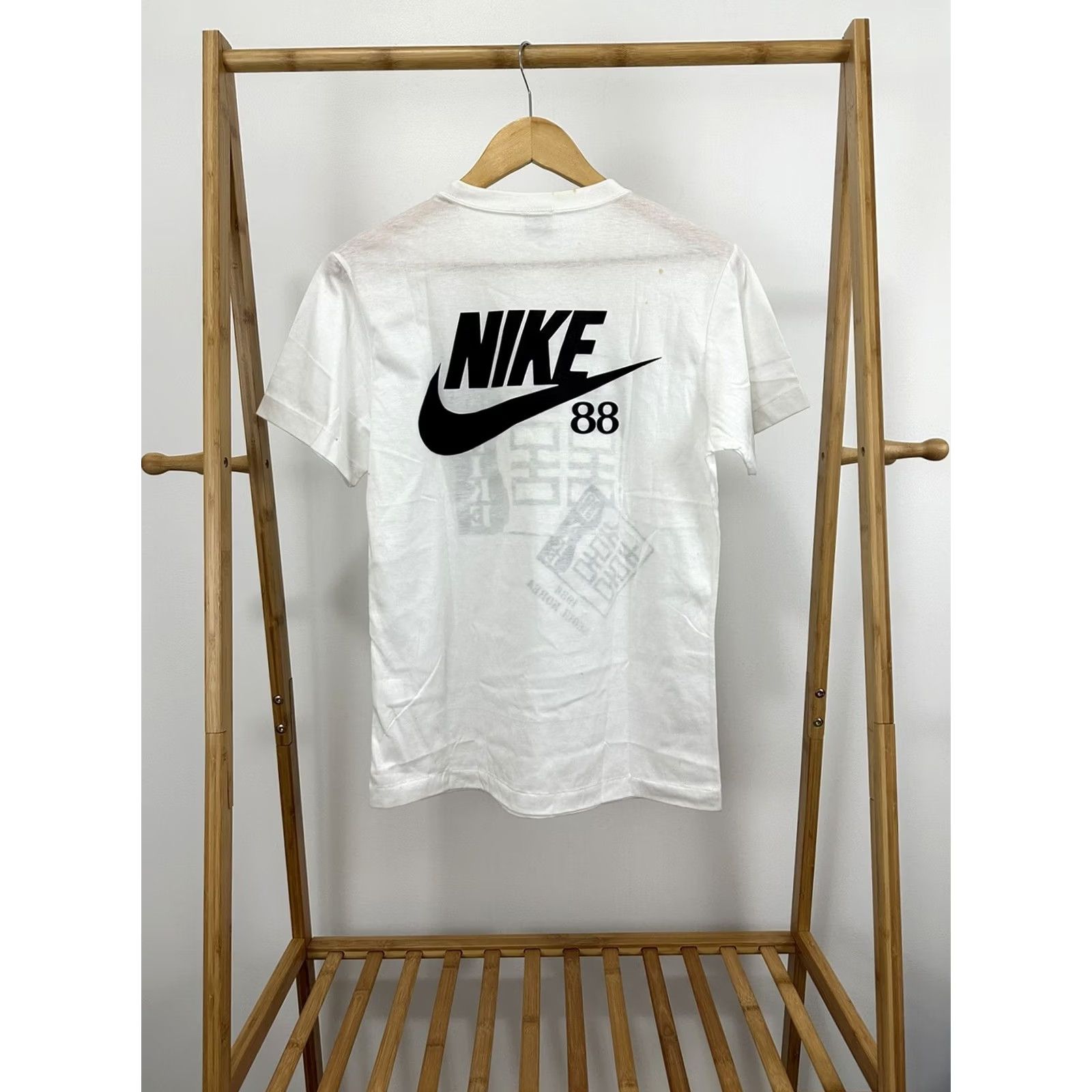 Nike VTG 80s Nike Seoul Korea 1988 Olympics Double Sided Single Stitch T-Shirt Size M Mens White Nike Shirt Olympics Swoosh Size US M / EU 48-50 / 2 - 3 Thumbnail