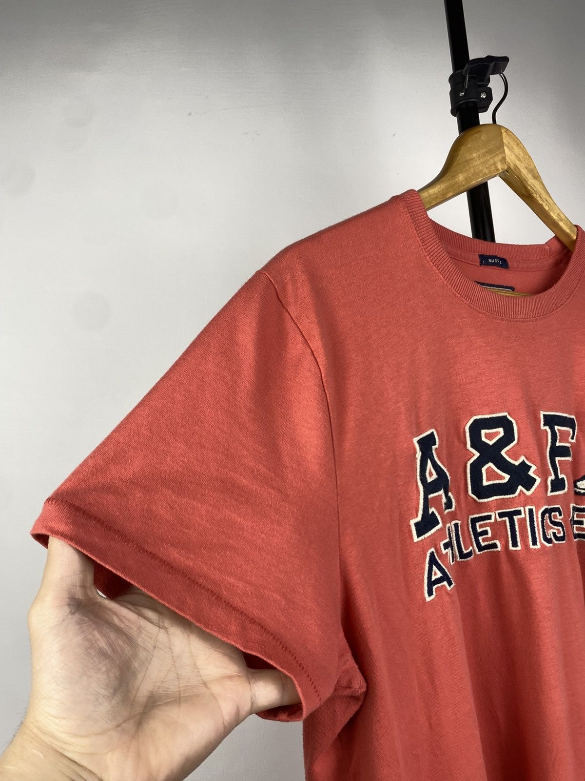 Abercrombie & Fitch × Vintage Vintage 90s Abercrombie & Fitch Spell Out Graphic T Shirt Size US XL / EU 56 / 4 - 4 Thumbnail