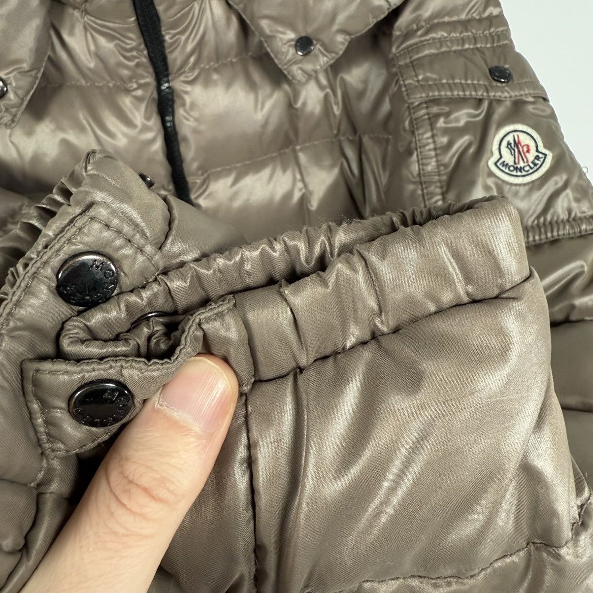 Moncler Moncler Bady Women’s Down Puffer Jacket Size 0 (XS) Beige Size XS / US 0-2 / IT 36-38 - 4 Thumbnail