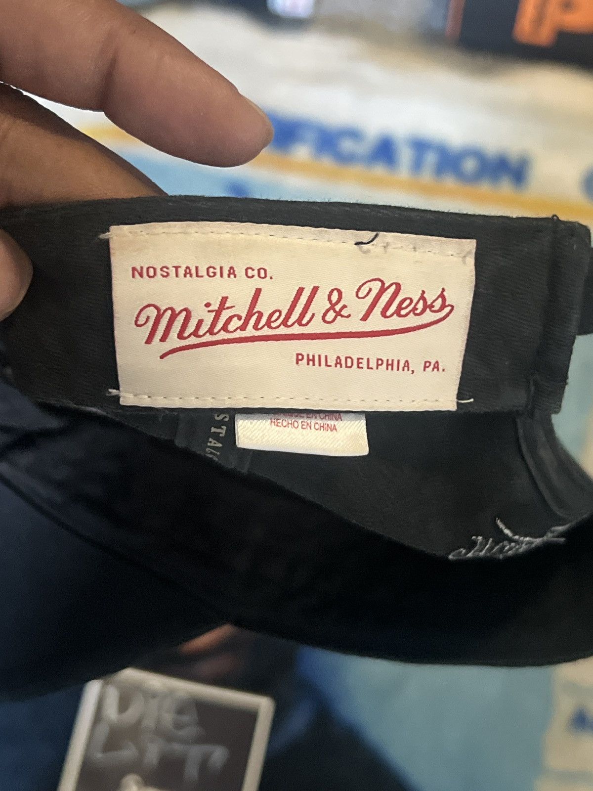 Mitchell & Ness × Wu-Tang Clan Wu “W” Cap Size ONE SIZE - 4 Thumbnail