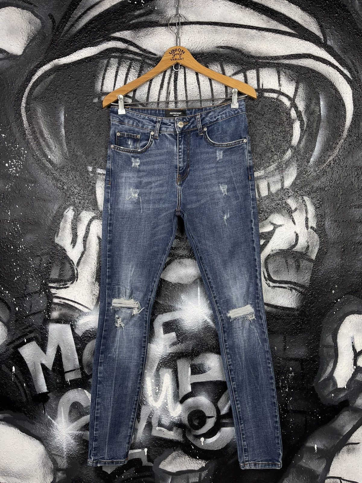 Represent Clo. Represent Distressed Designer Jeans Men’s Size 30 Size US 30 / EU 46 - 3 Thumbnail