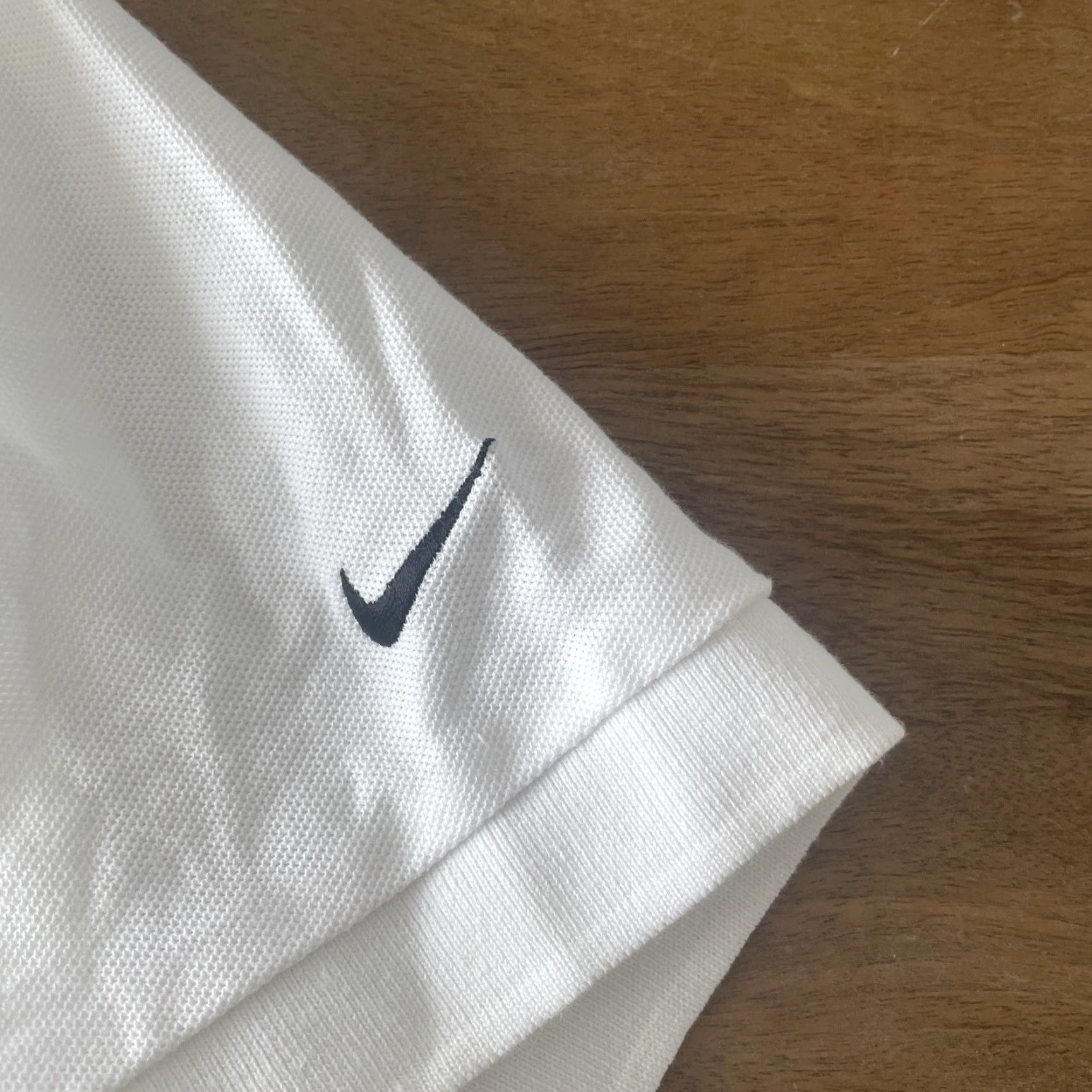 Nike VINTAGE Nike Polo Shirt Mens S White Knit Short Sleeve Logo 90s Y2K Golf Deadstock Size US S / EU 44-46 / 1 - 7 Thumbnail