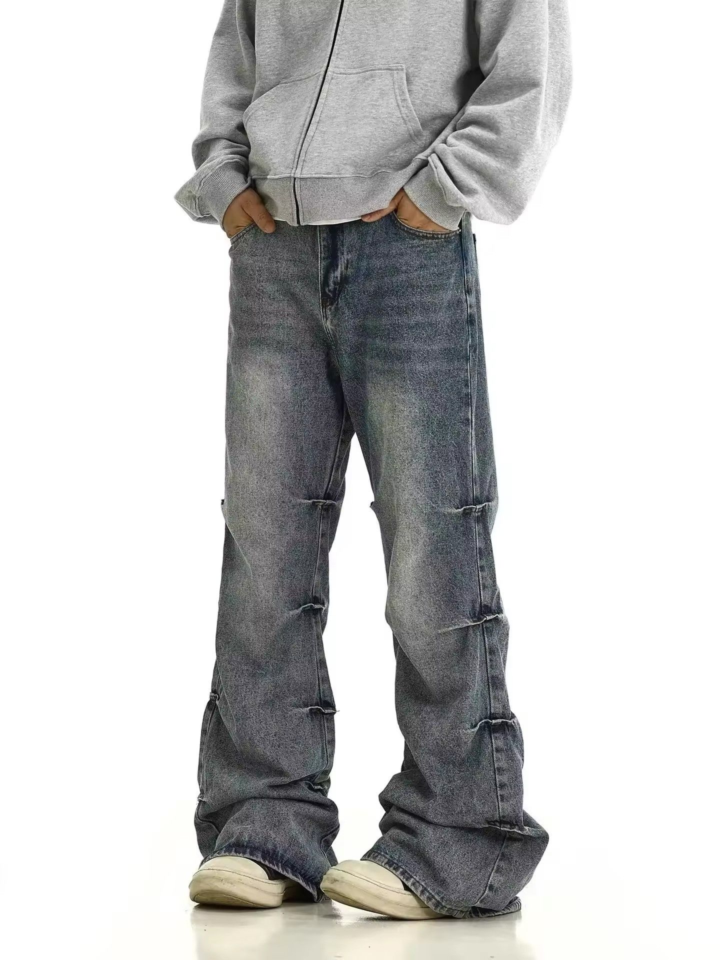 Distressed Micro-flare Jeans