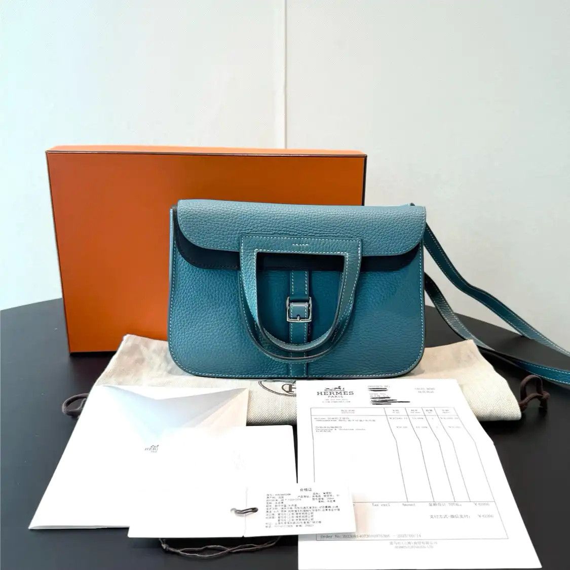 Hermes Hermes Halzan 25 denim blue cowhide leather shoulder bag silver hardware B Size ONE SIZE - 1 Thumbnail