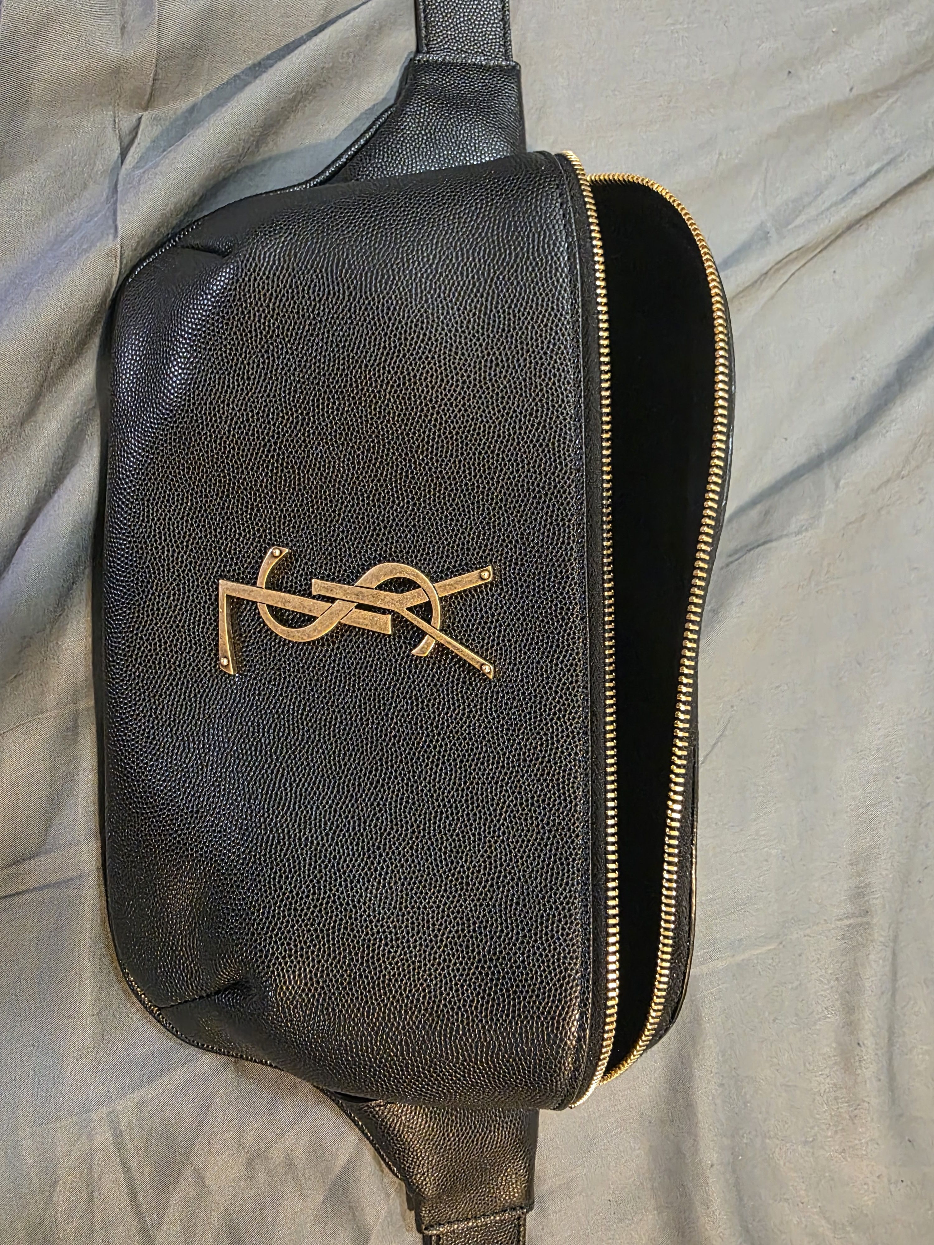 Yves Saint Laurent Cassandre Classic Belt Bag Size ONE SIZE - 2 Thumbnail