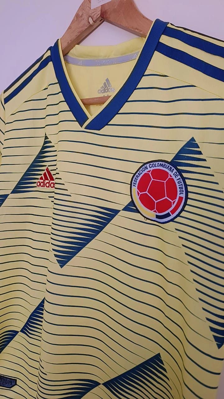 Adidas Adidas Colombia National Team Home Jersey Size M – Authentic Size US M / EU 48-50 / 2 - 4 Thumbnail