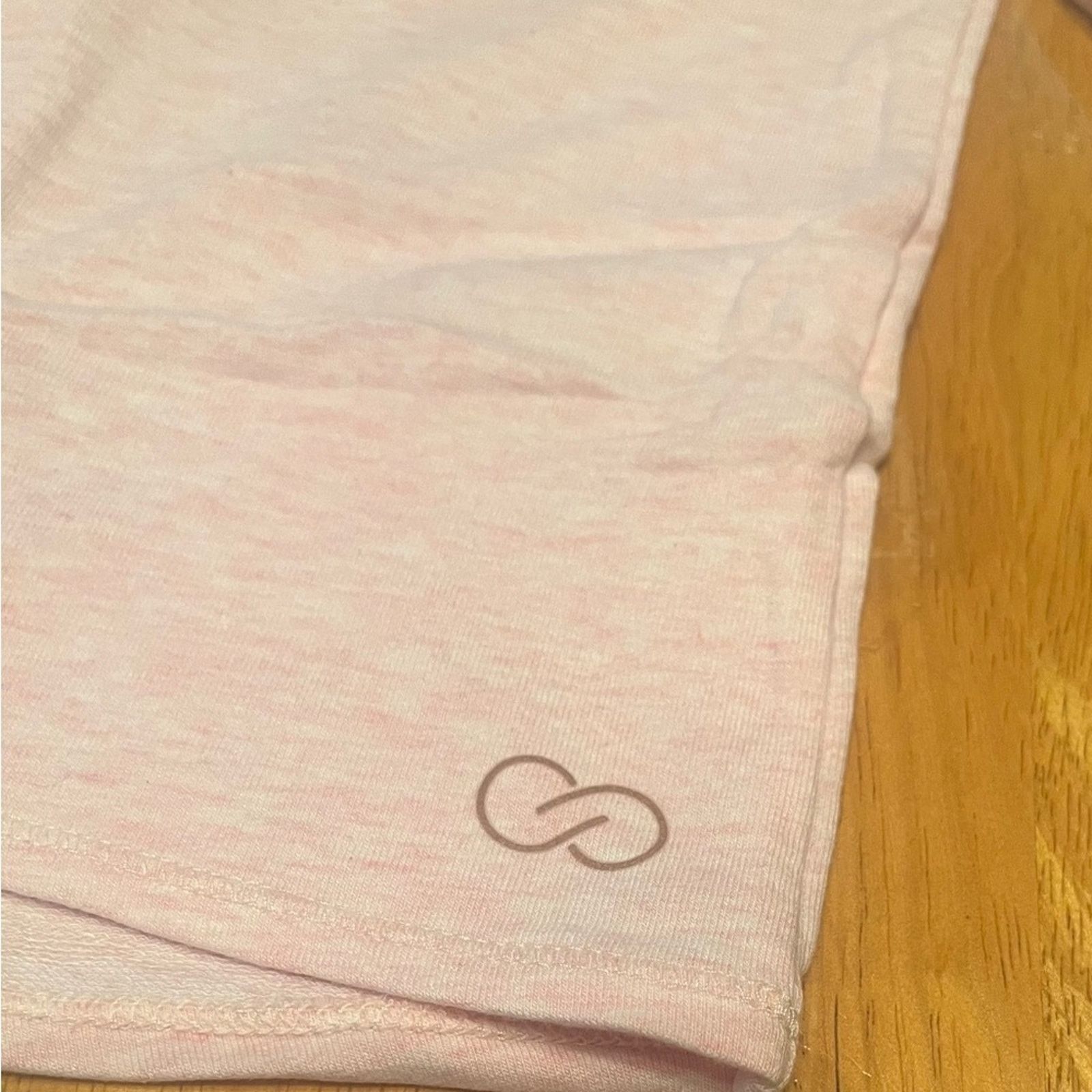 The Unbranded Brand Calia by Carrie Underwood v-back shirt, size small Size S / US 4 / IT 40 - 3 Thumbnail