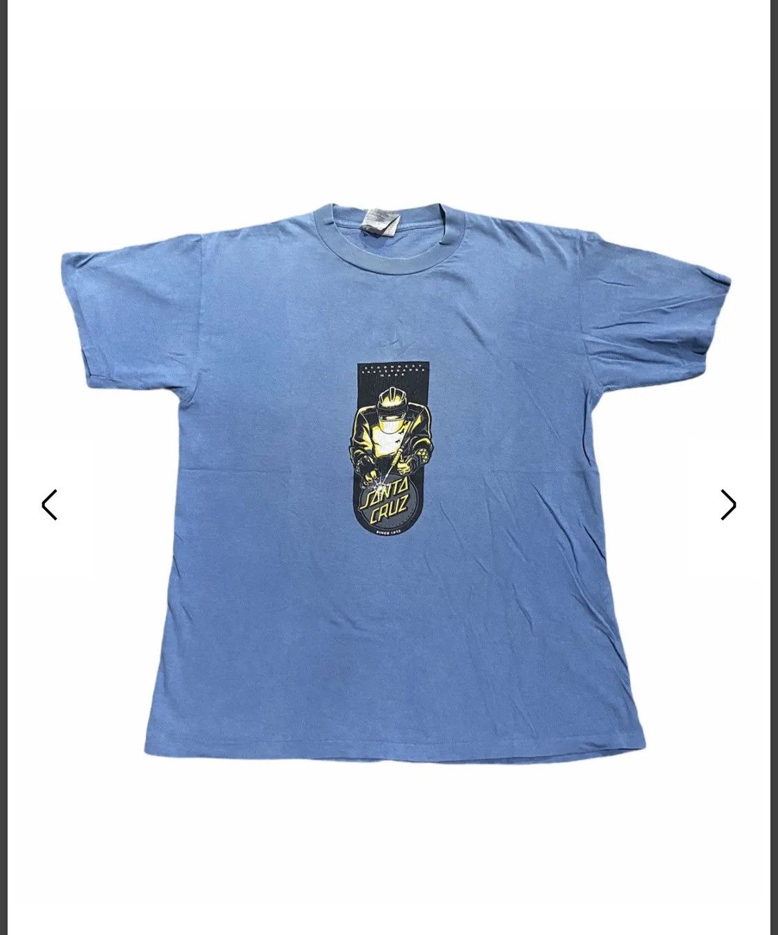 VINTAGE DISTRESS SANTA CRUZ T-SHIRT