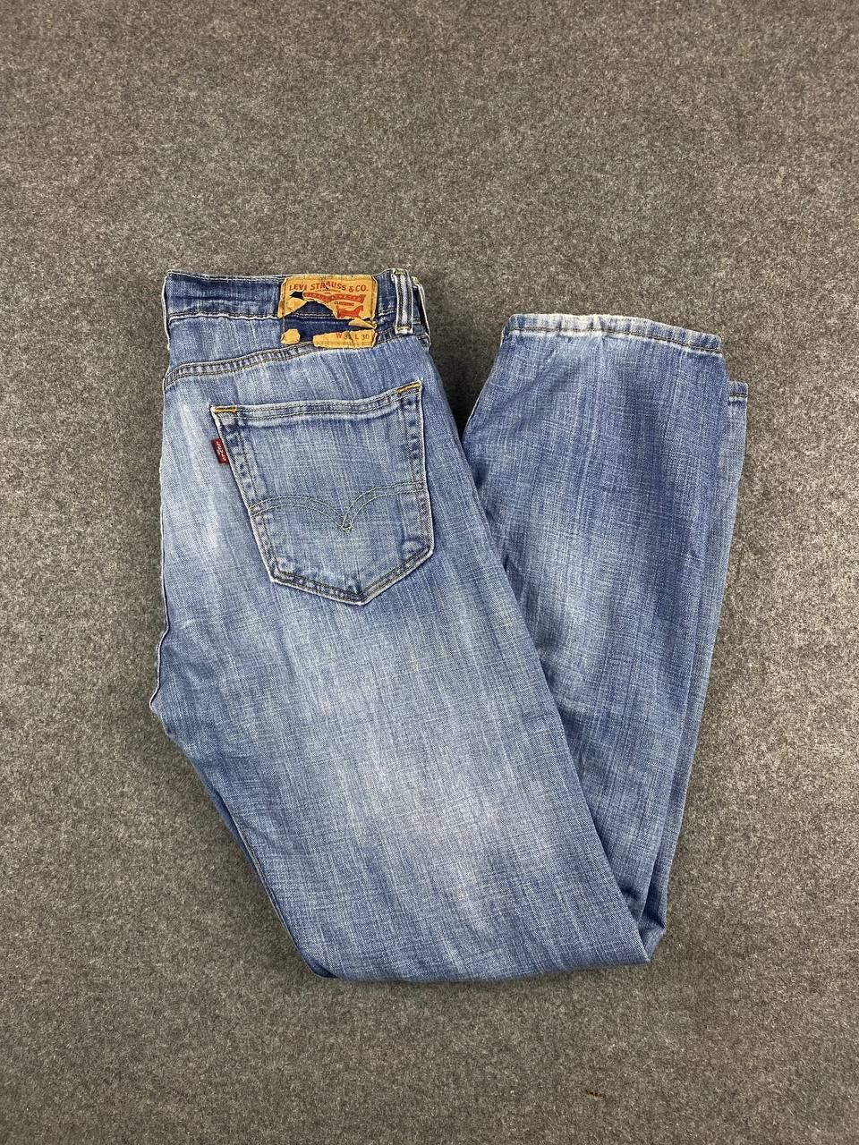 Levi's levis 505 soft distressed denim nice design Size US 34 / EU 50 - 2 Thumbnail