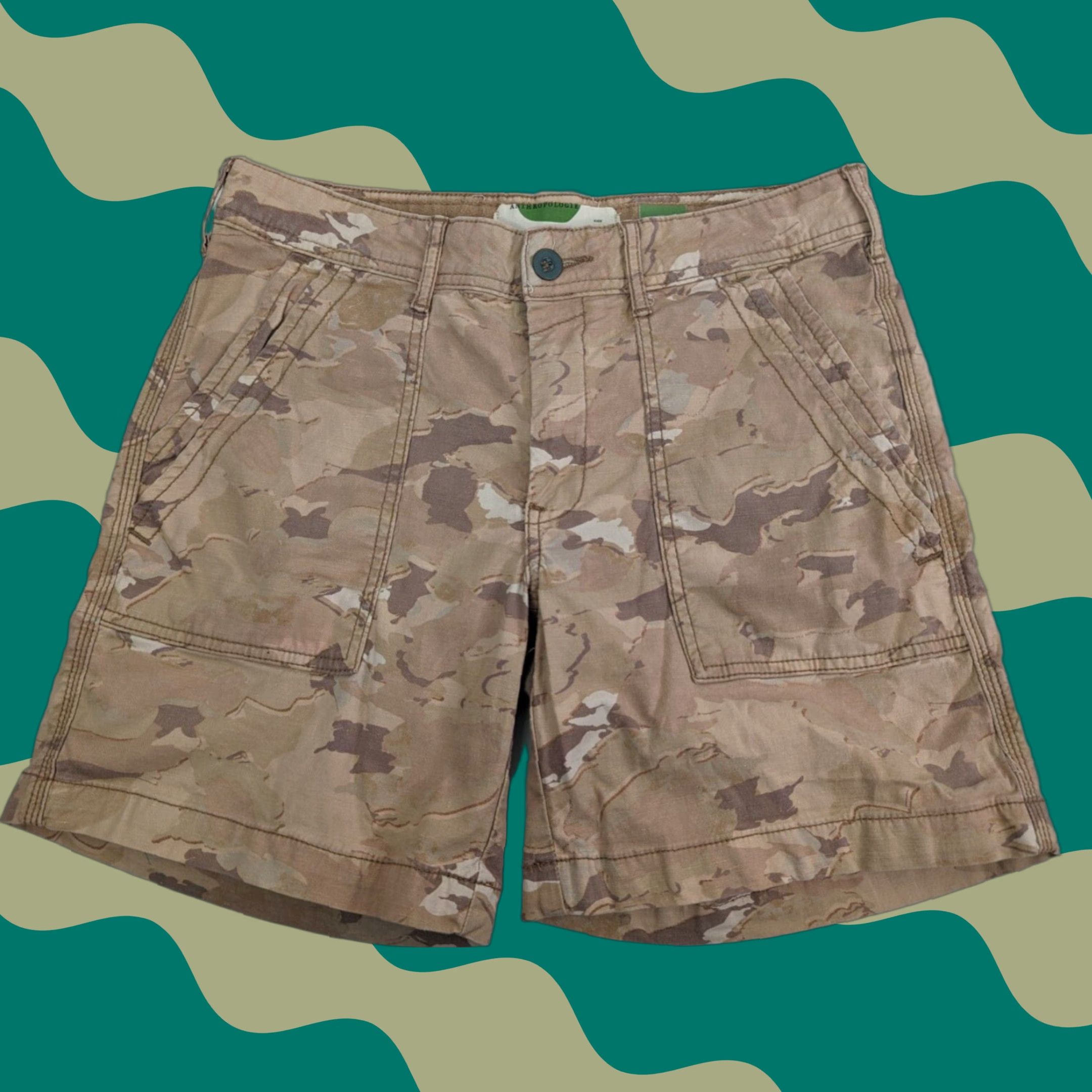 Anthropologie VINTAGE Anthropologie The Wanderer Shorts Size 27 Tan Camo Camoflauge Utility Cargo Size 27" / US 4 / IT 40 - 1 Thumbnail