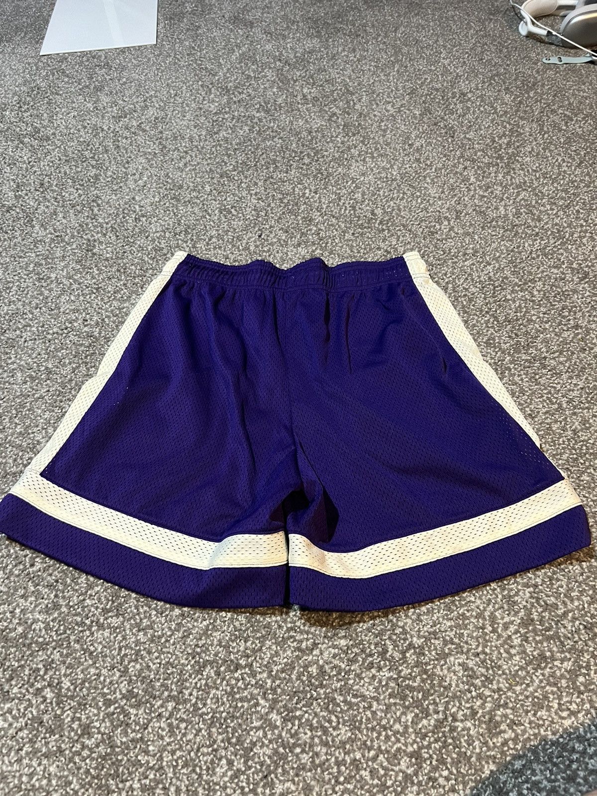 Eric Emanuel eric emanuel EE basic v3 short purp/antique white Size US 34 / EU 50 - 4 Thumbnail