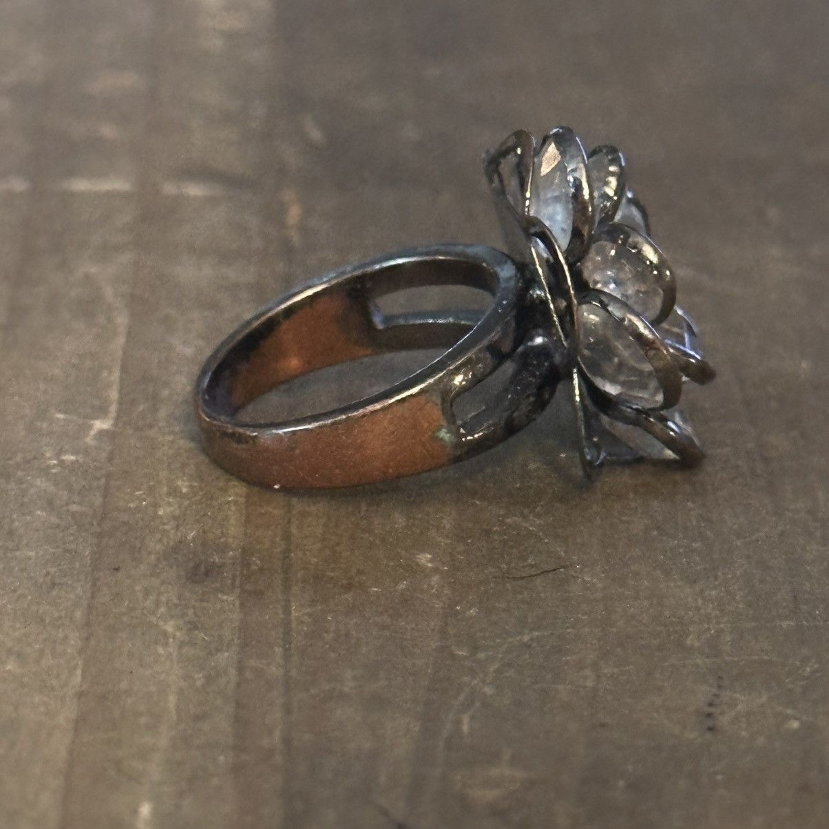 Other Vintage dark silver rhinestone flower ring Size ONE SIZE - 7 Thumbnail