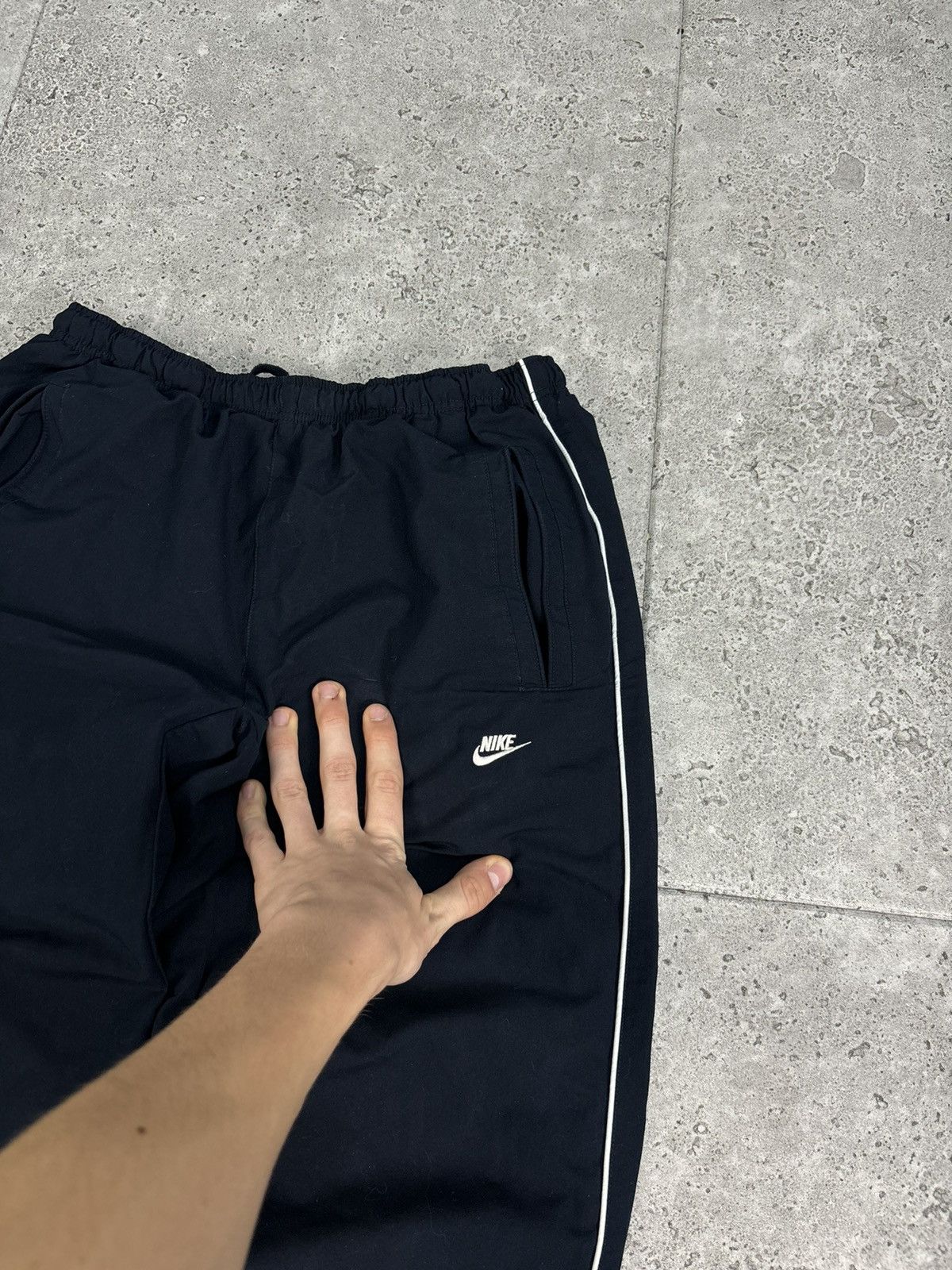Nike × Vintage Crazy Vintage Y2K/2000s Baggy Nike Track Pants Hip Hop Size US 34 / EU 50 - 4 Thumbnail