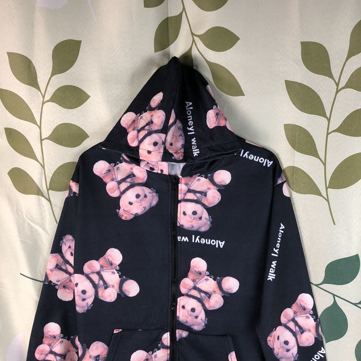 Japanese Brand × Vintage Full print teddy bear A Lonely I Wake Black Hoodie #7465 Size M / US 6-8 / IT 42-44 - 2 Thumbnail