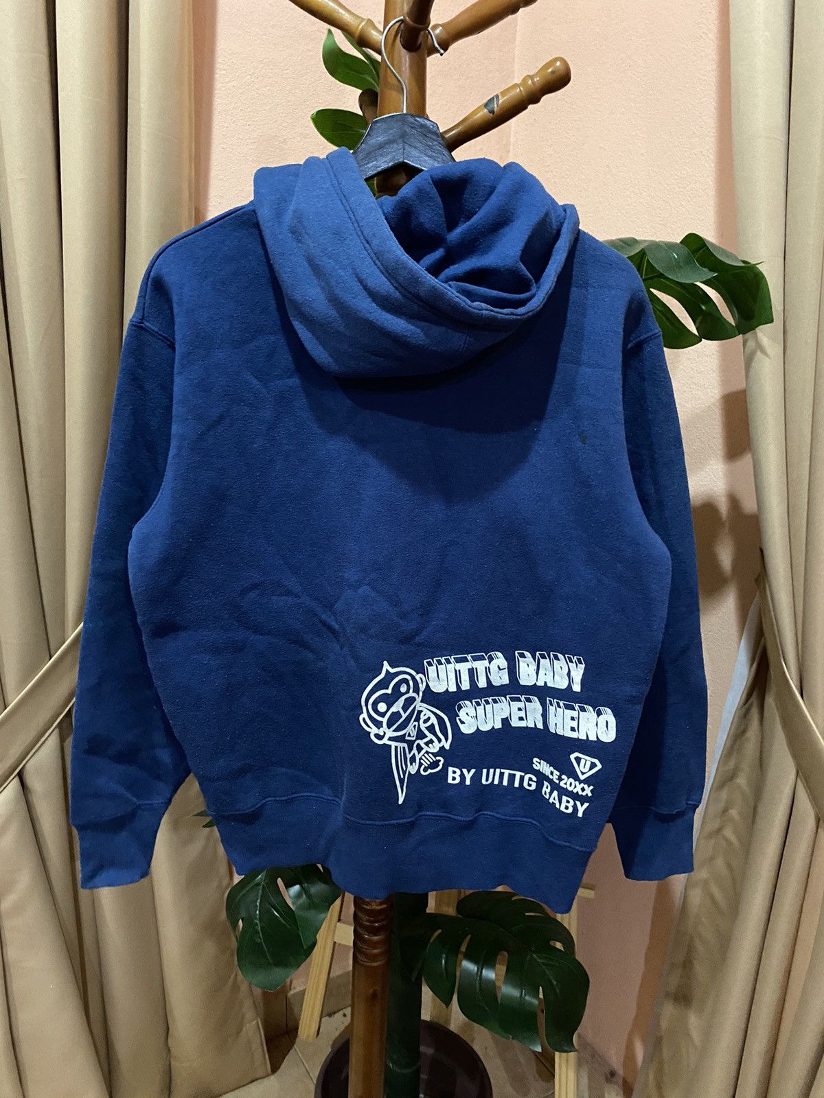 Other VINTAGE Y2K UITTG BABY HOODIE Size US M / EU 48-50 / 2 - 7 Thumbnail