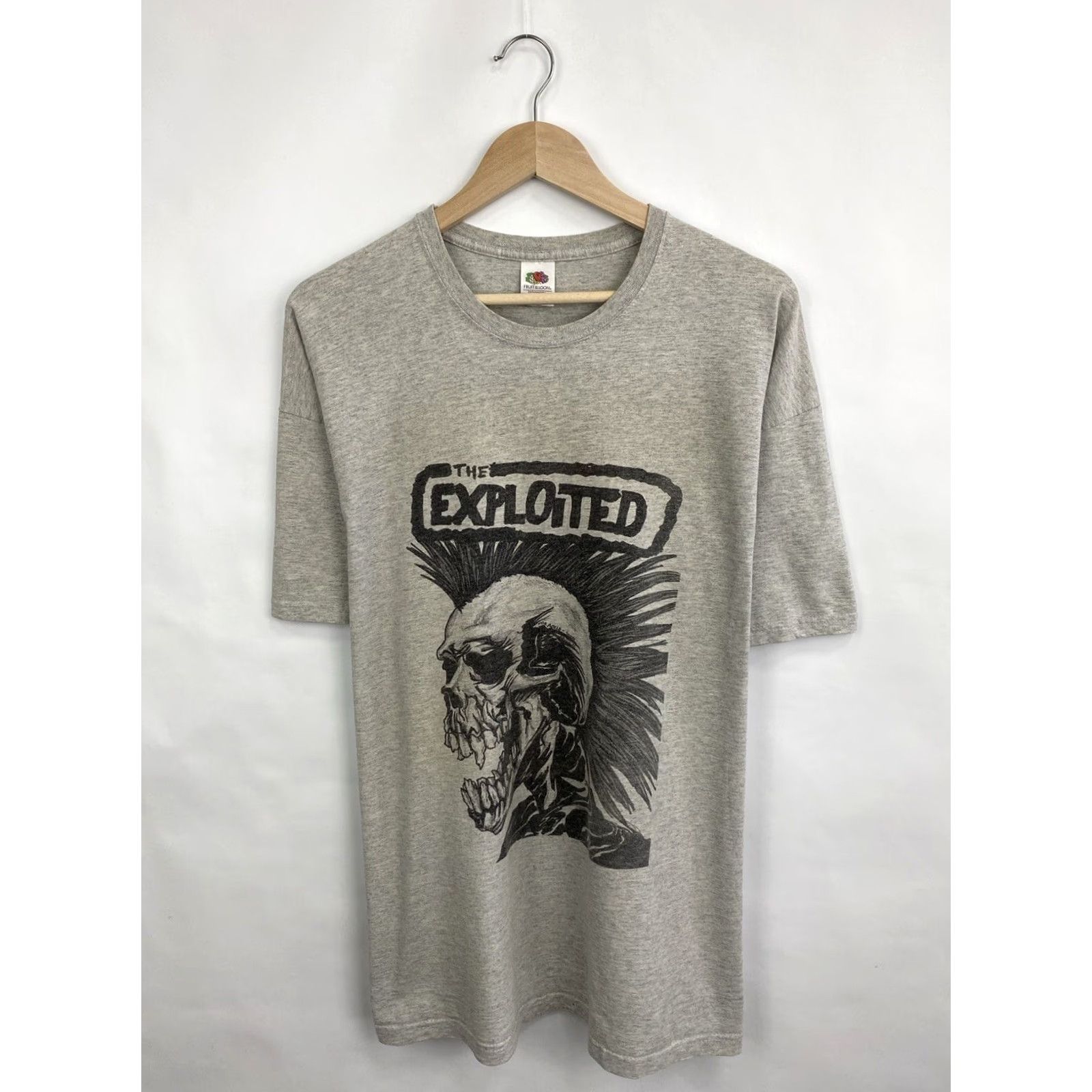 Fruit Of The Loom Vintage The Exploited Punks Not Dead Graphic T Shirt Y2K XXL Gray Ladies Mens? Size US XXL / EU 58 / 5 - 3 Thumbnail