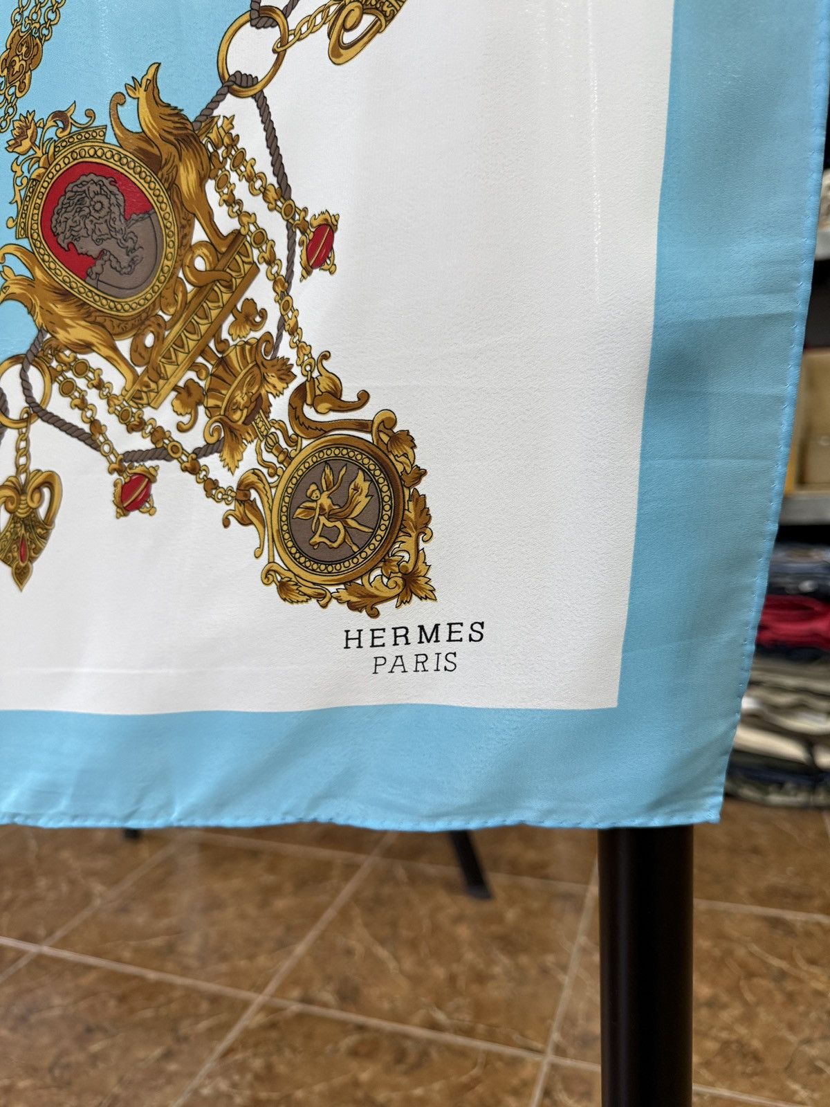 Hermes 🇫🇷 Vintage 90s Hermes Paris Baroque Chain Silk Scarf Luxury Size ONE SIZE - 2 Thumbnail