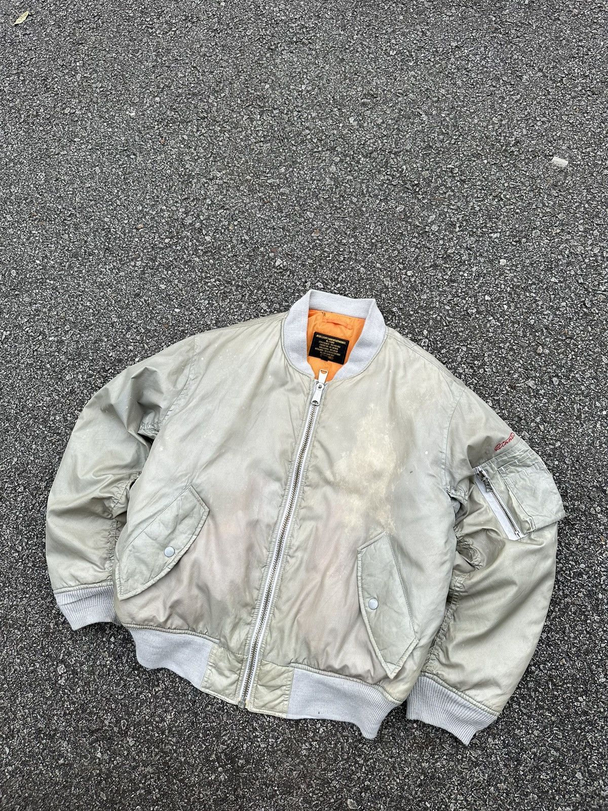 👹Vintage THRASHED MA-1 Creamy Green Bomber Jacket
