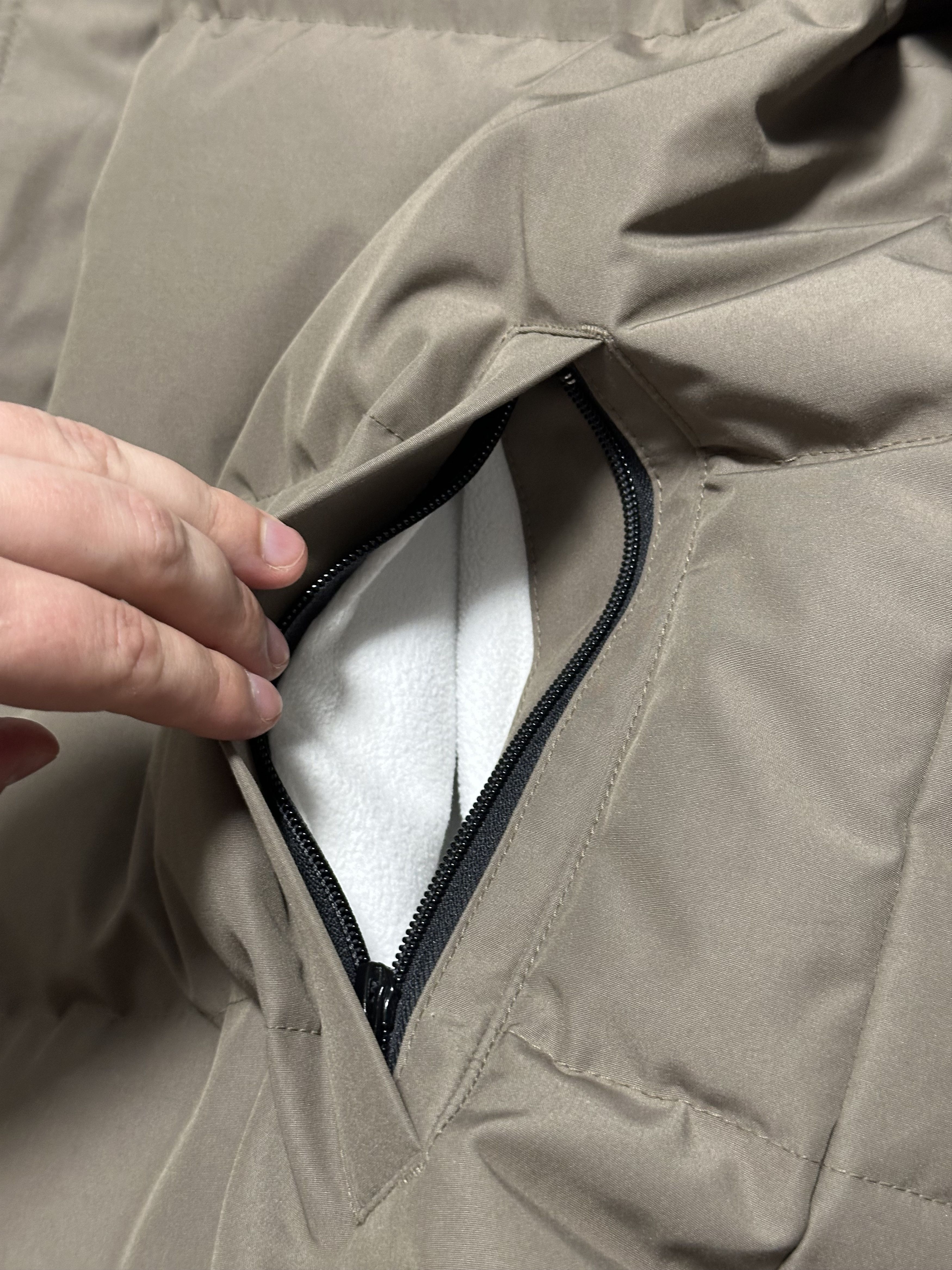 Canada Goose CANADA GOOSE MACMILLAN PARKA BLACK LABEL Down jacket 3804MB Size US XXL / EU 58 / 5 - 4 Thumbnail