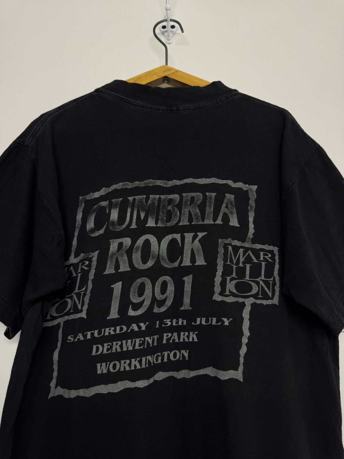 Vintage Vintage Y2k Marillion «Holidays in Eden Tour 1991» T-Shirt Size US L / EU 52-54 / 3 - 3 Thumbnail