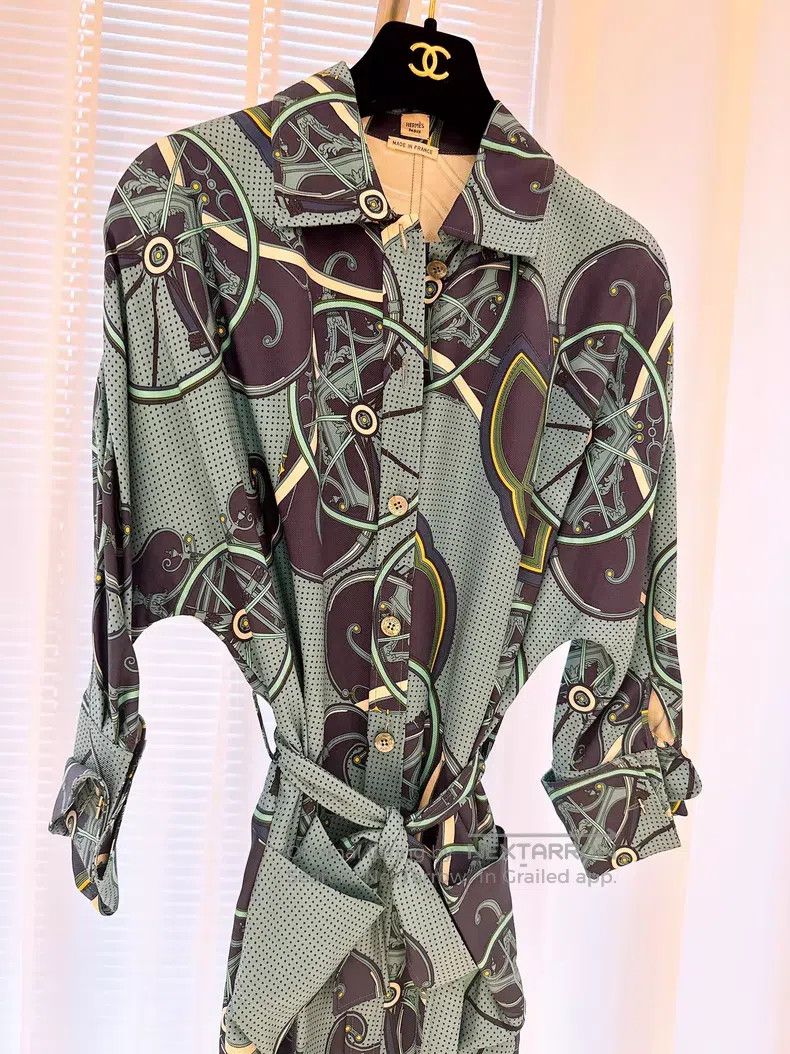 Hermes Hermes Wheel Print Silk Shirt Dress Size XXS / US 00 / IT 34 - 2 Thumbnail