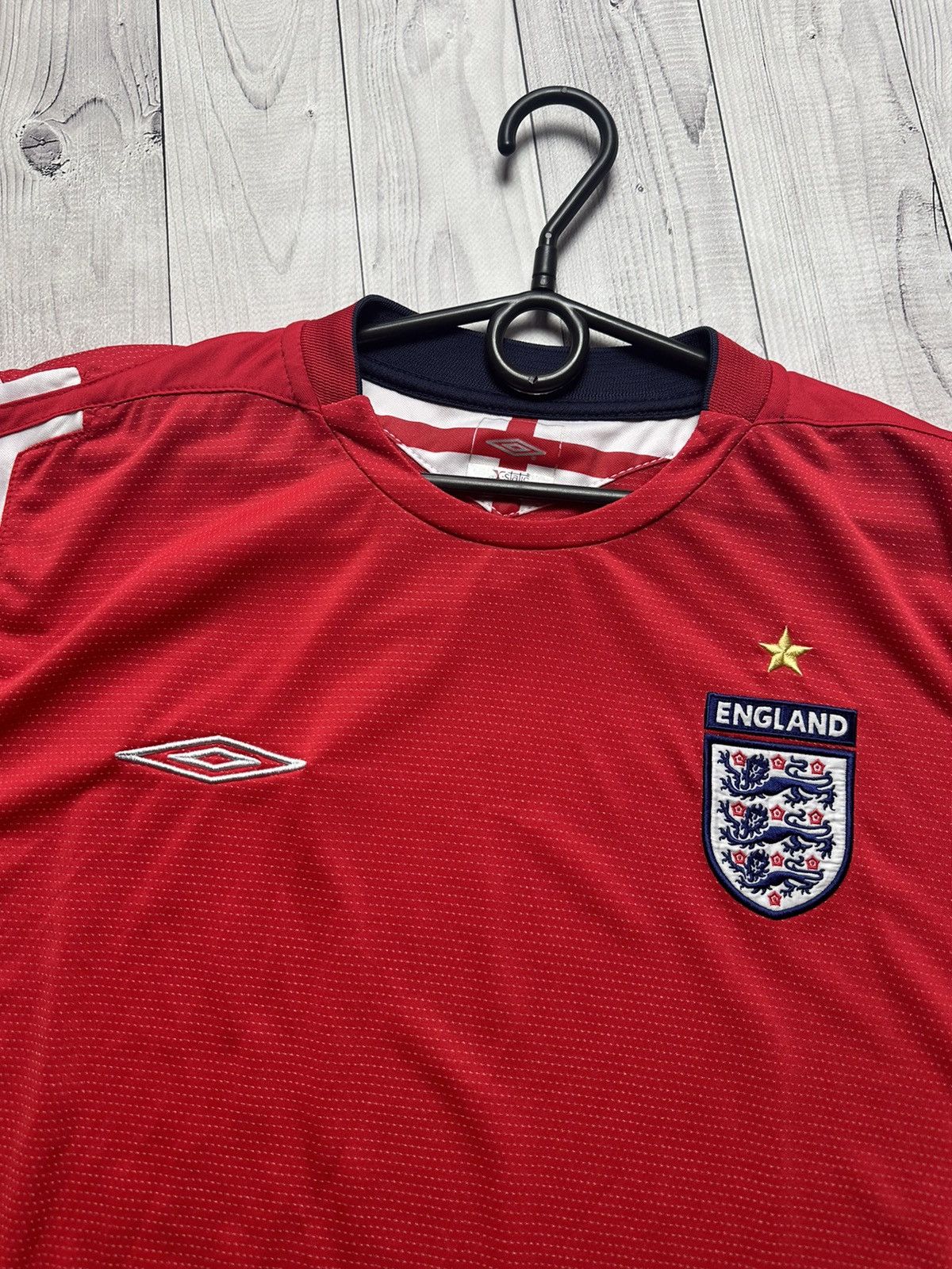Umbro × Vintage Vintage Umbro England soccer jersey size XXL Size US XXL / EU 58 / 5 - 4 Thumbnail