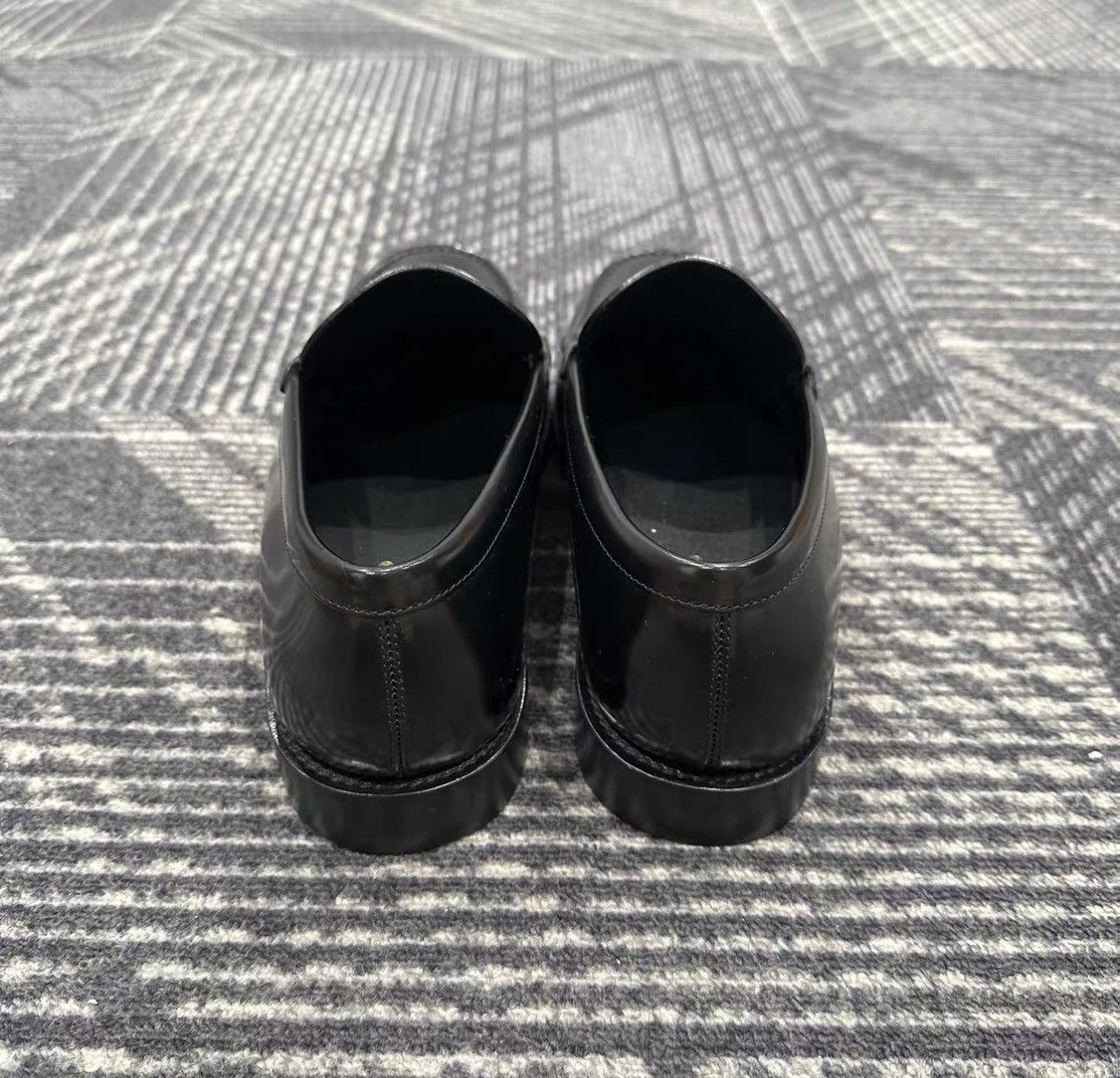 Louis Vuitton Louis Vuitton Monceau Loafer Leather Shoes J42 Size US 9 / EU 42 - 3 Thumbnail