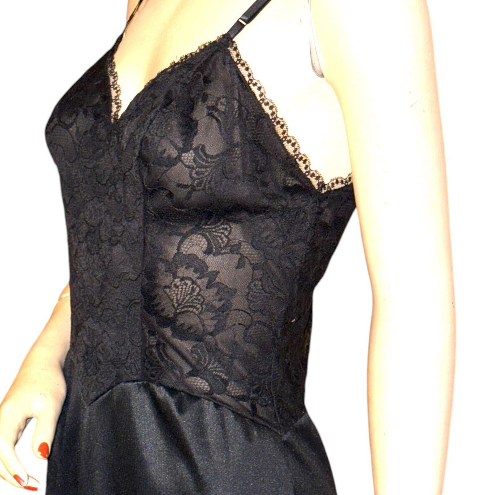 Designer VANITY FAIR Taffeta Stiff Noisy Black Lace Full Slip Sz 32 Size ONE SIZE - 3 Thumbnail