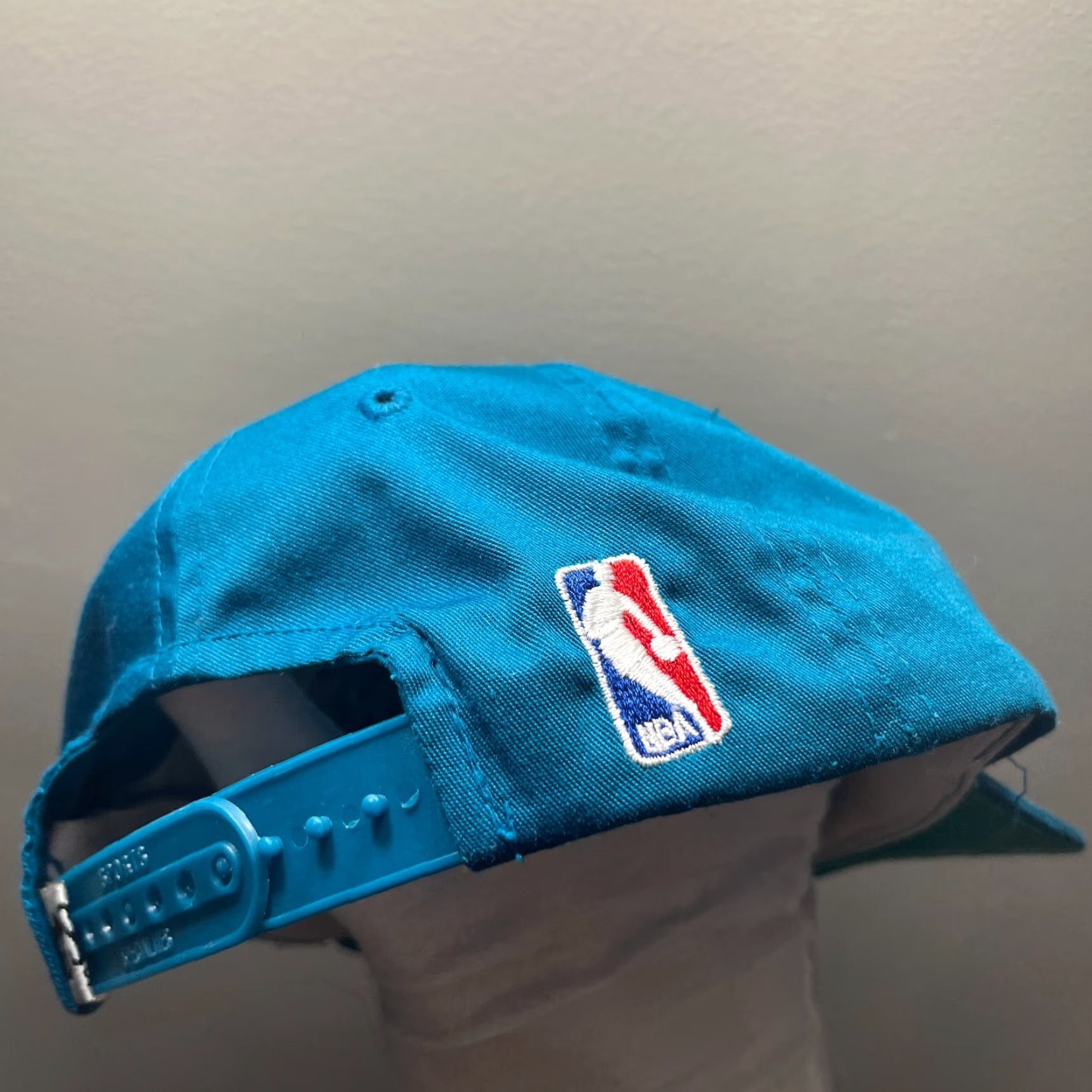 Sports Specialties VINTAGE Sports Specialties Detroit Pistons Snapback Hat 90s Men One Size Blue Snapback Pistons Mens Hats 90s Size ONE SIZE - 6 Thumbnail