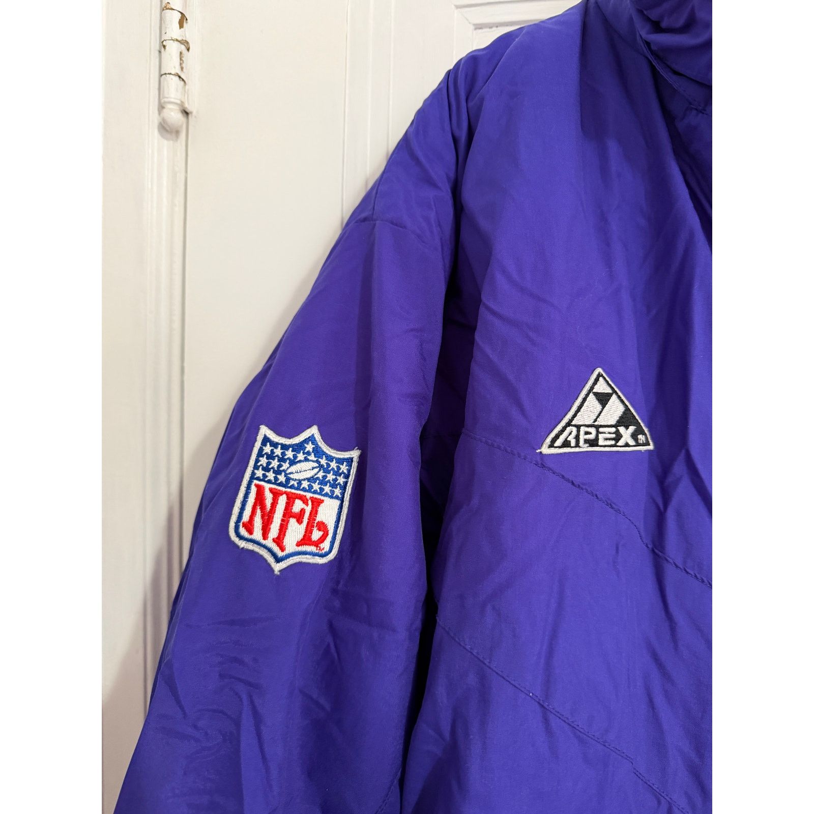 Apex One Vintage Minnesota Vikings Apex One Puffer Jacket Size L Size US M / EU 48-50 / 2 - 3 Thumbnail